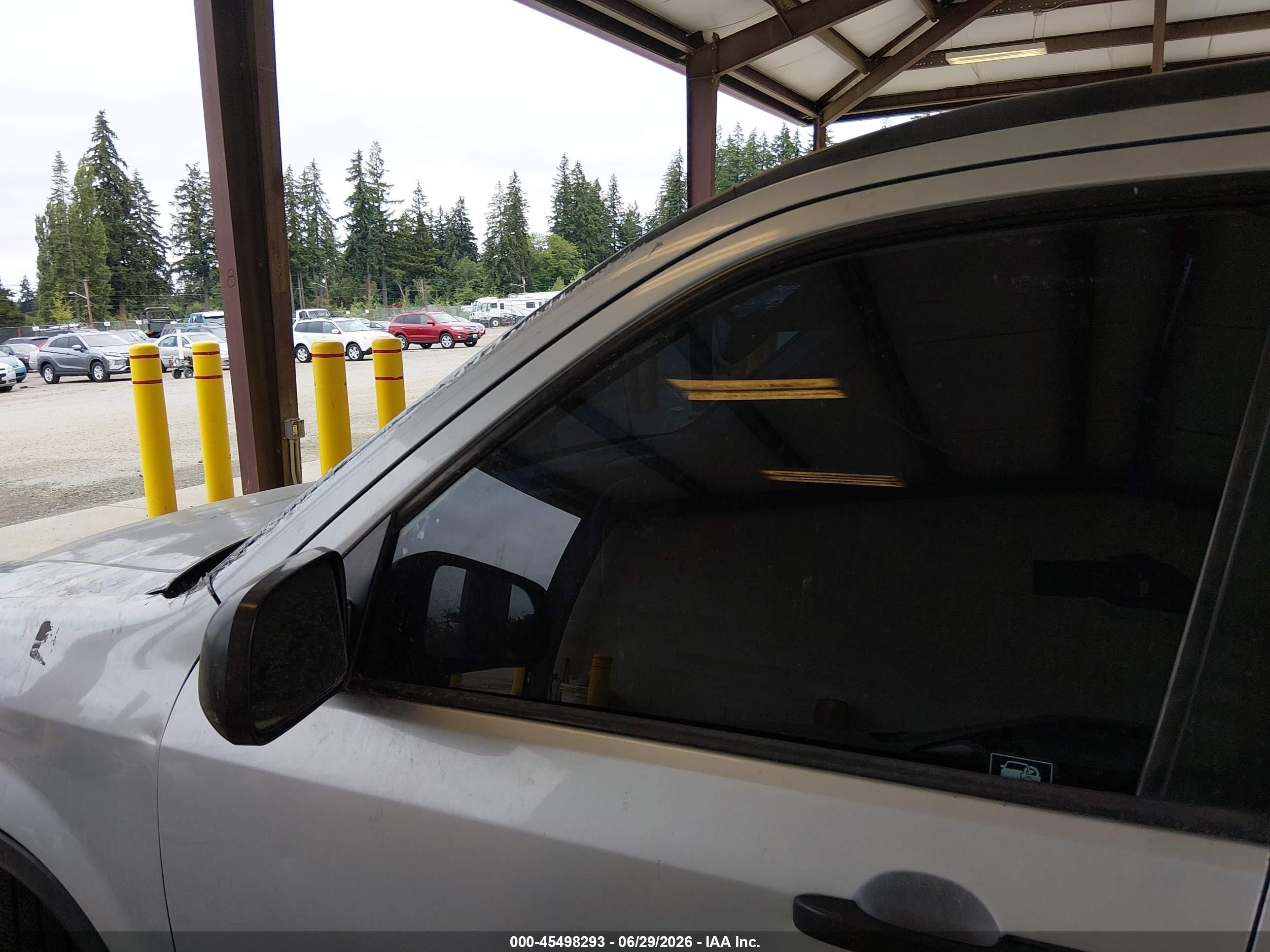2002 Honda Cr-v Lx Silver vin: JHLRD78552C028952