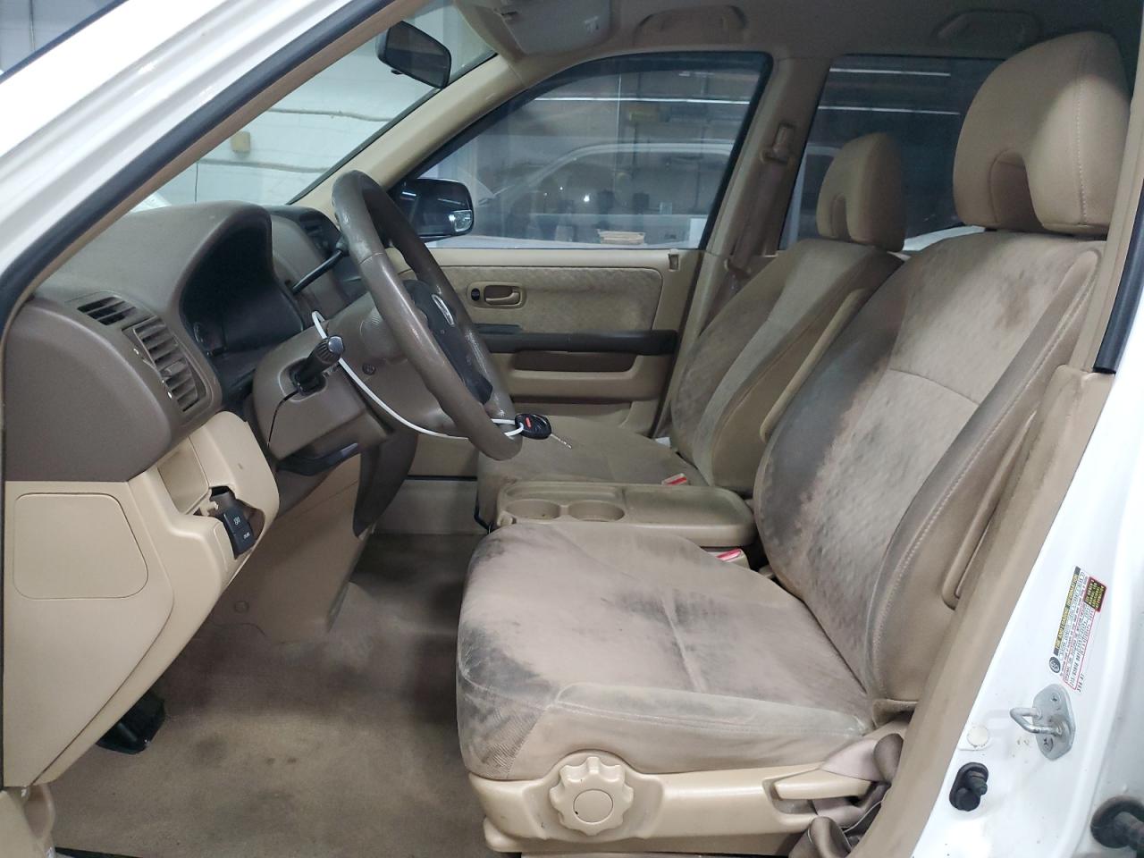 2005 Honda Cr-v Lx White vin: JHLRD78575C065635