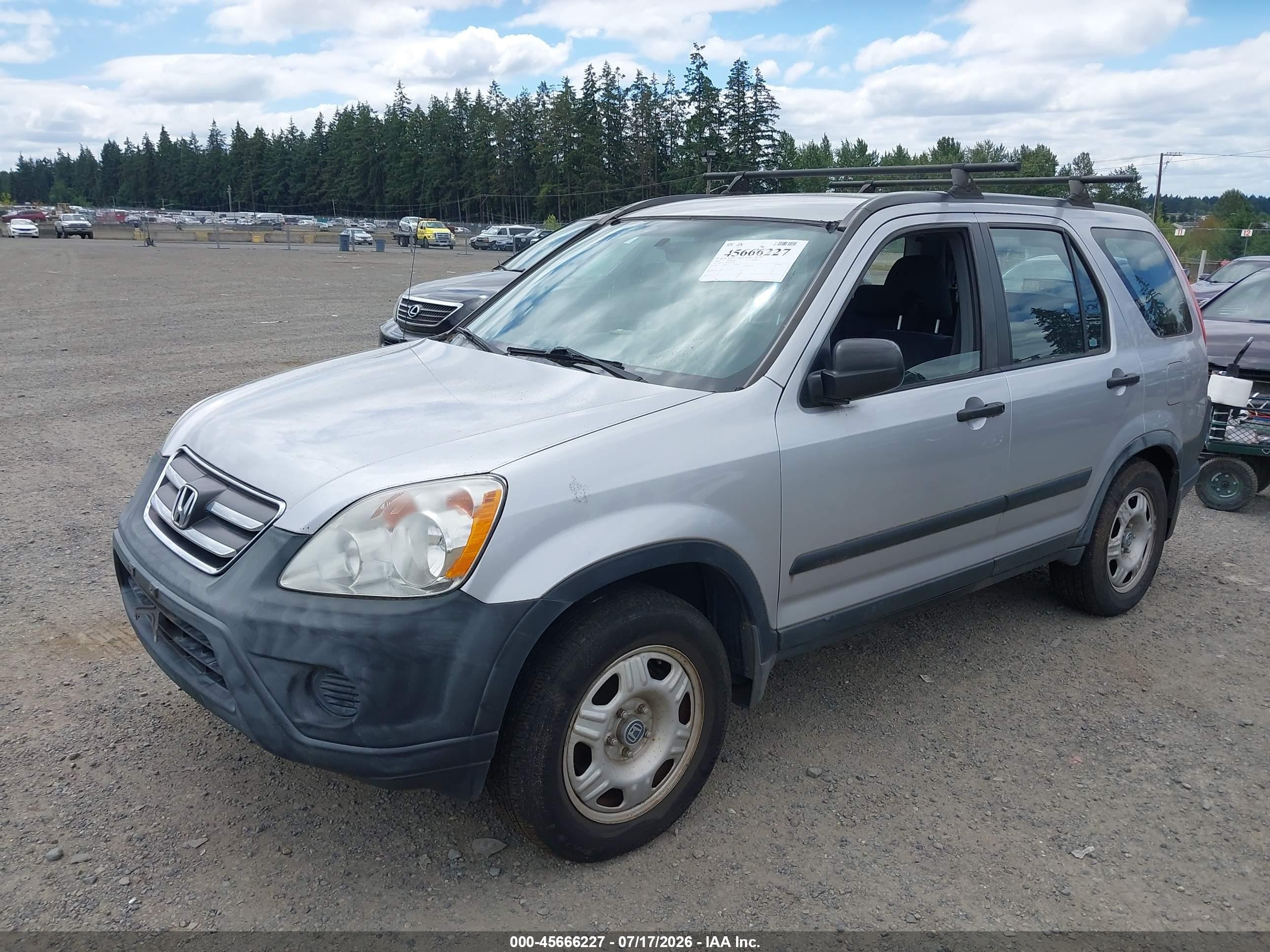 2005 Honda Cr-v Lx Серебряный vin: JHLRD78585C047564
