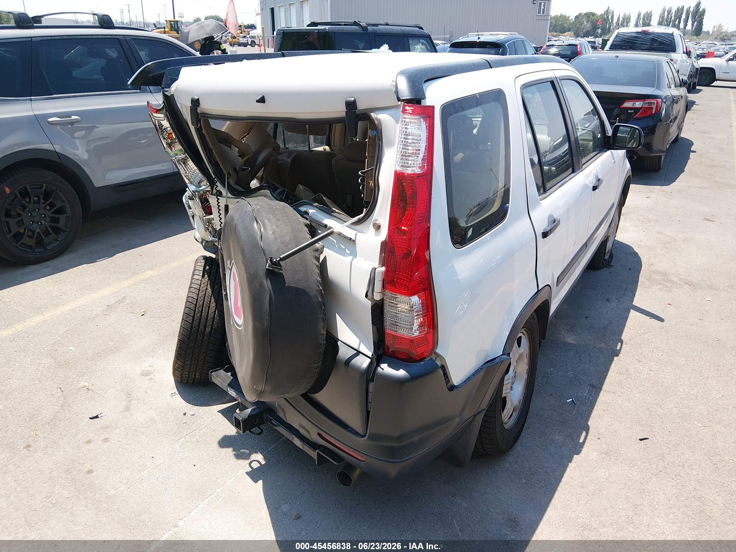 2006 Honda Cr-v Lx White vin: JHLRD78586C016591