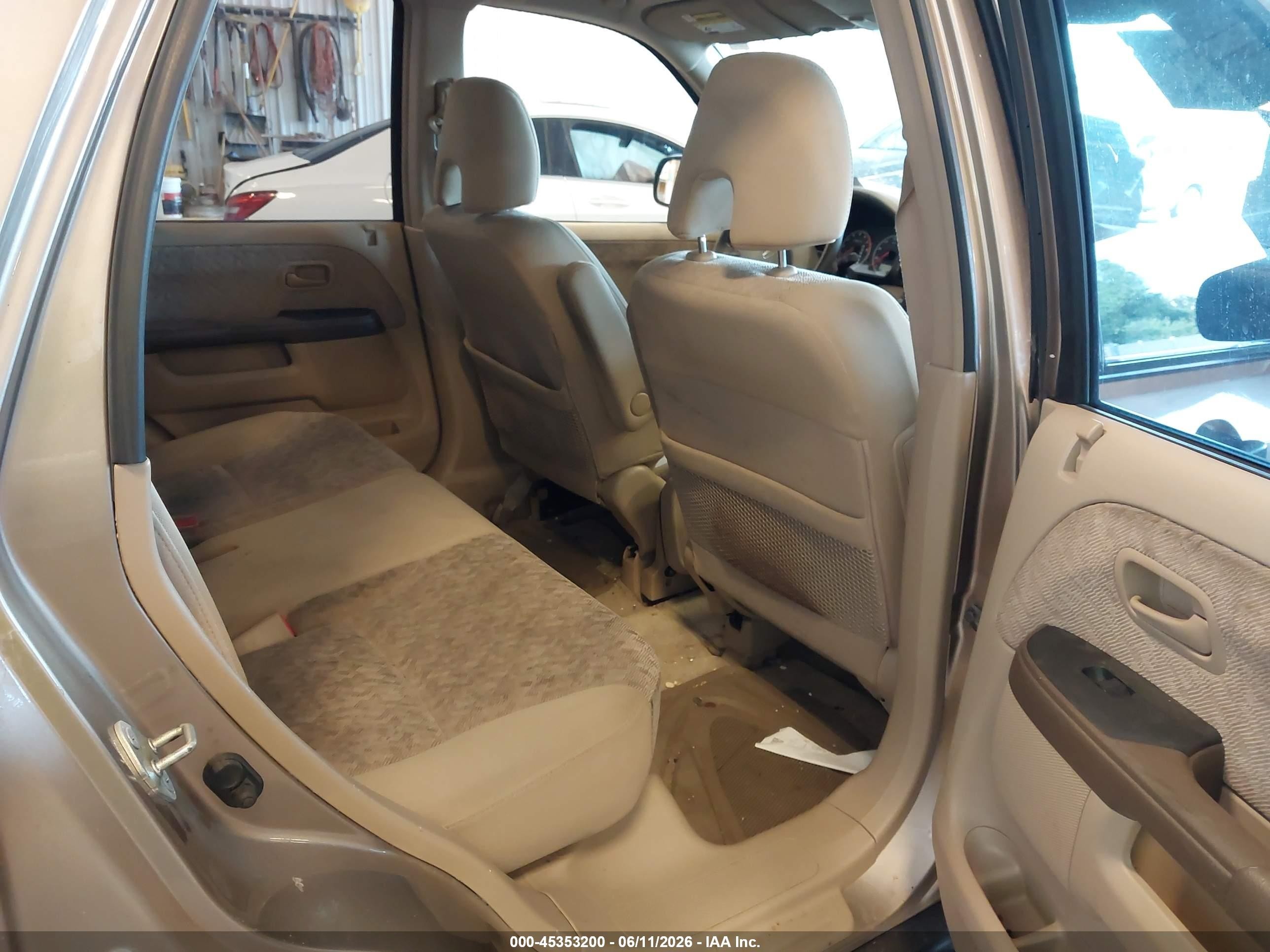 2006 Honda Cr-v Lx Tan vin: JHLRD78596C018334
