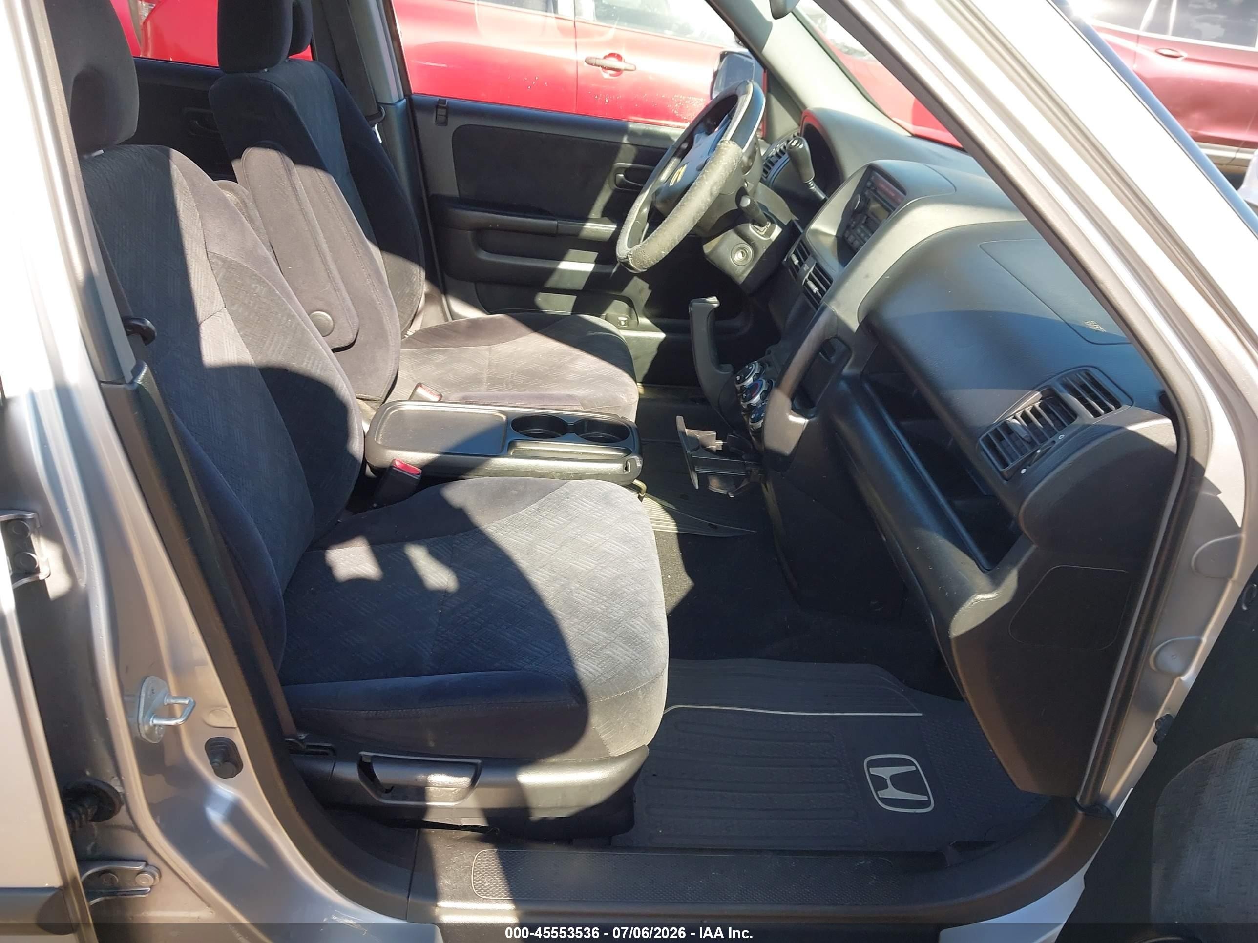 2005 Honda Cr-v Ex Серебряный vin: JHLRD78825C017955