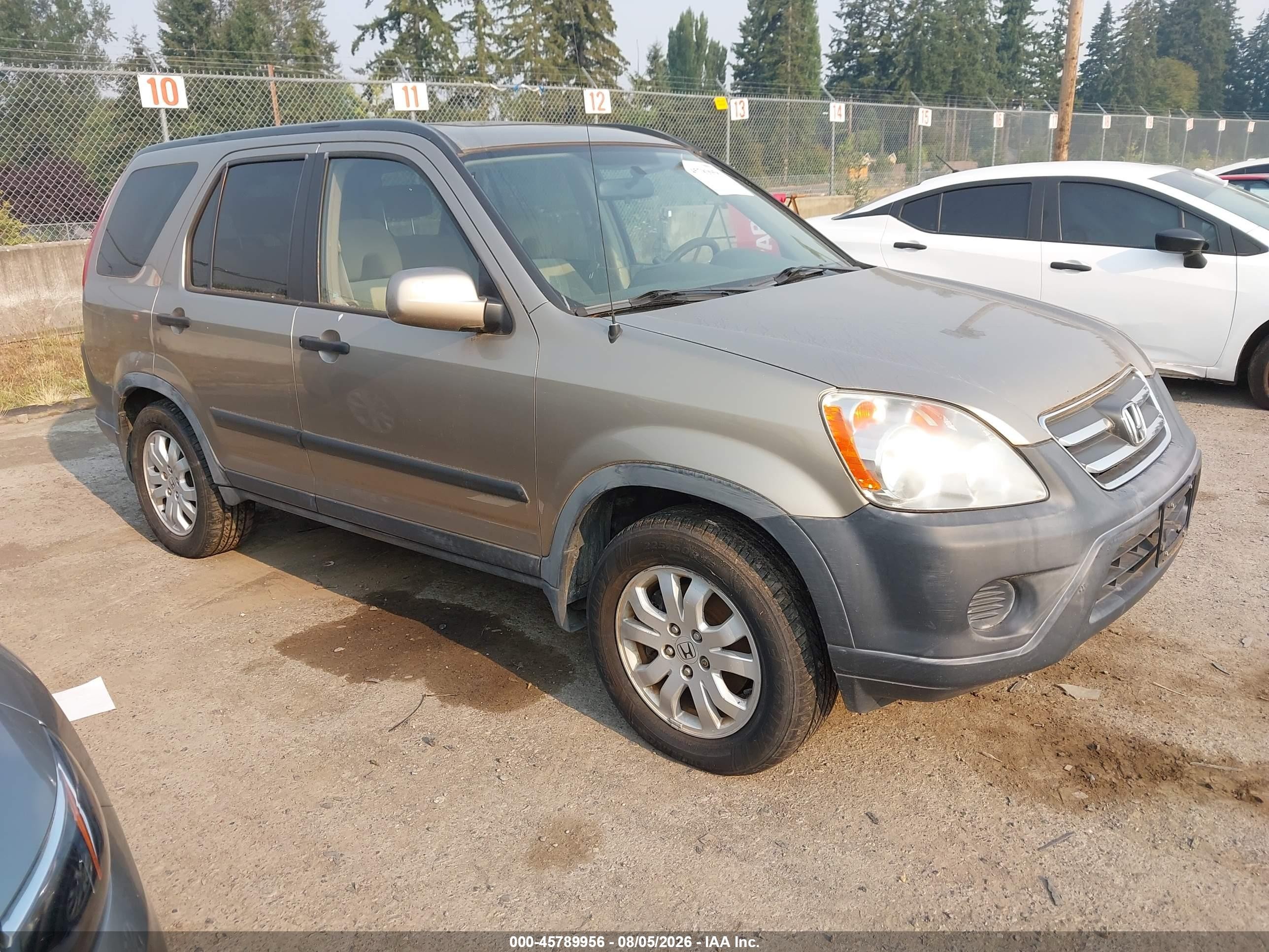 2005 Honda Cr-v Ex Золотой vin: JHLRD78885C038955