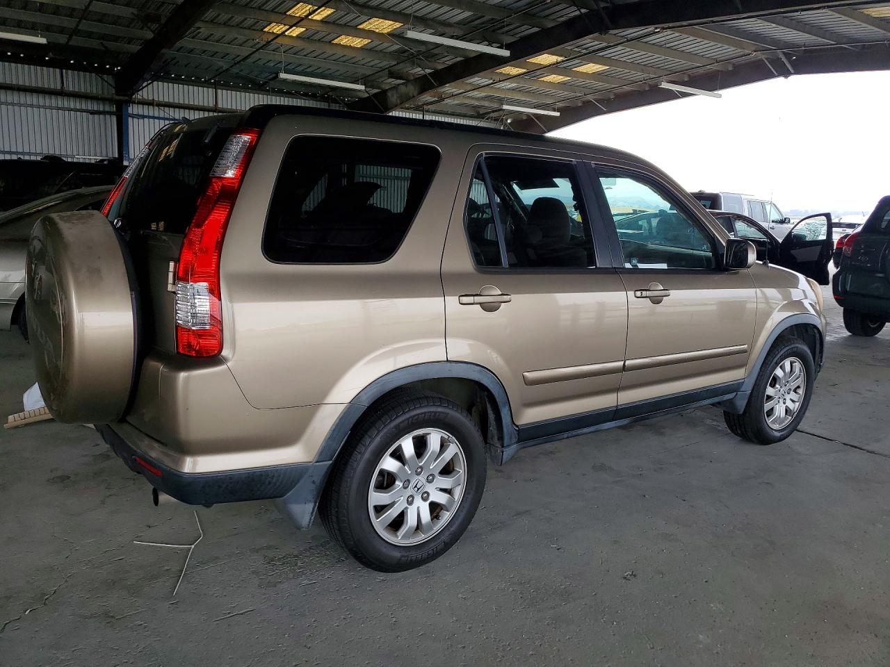 2006 Honda Cr-v Se Gold vin: JHLRD78956C062320