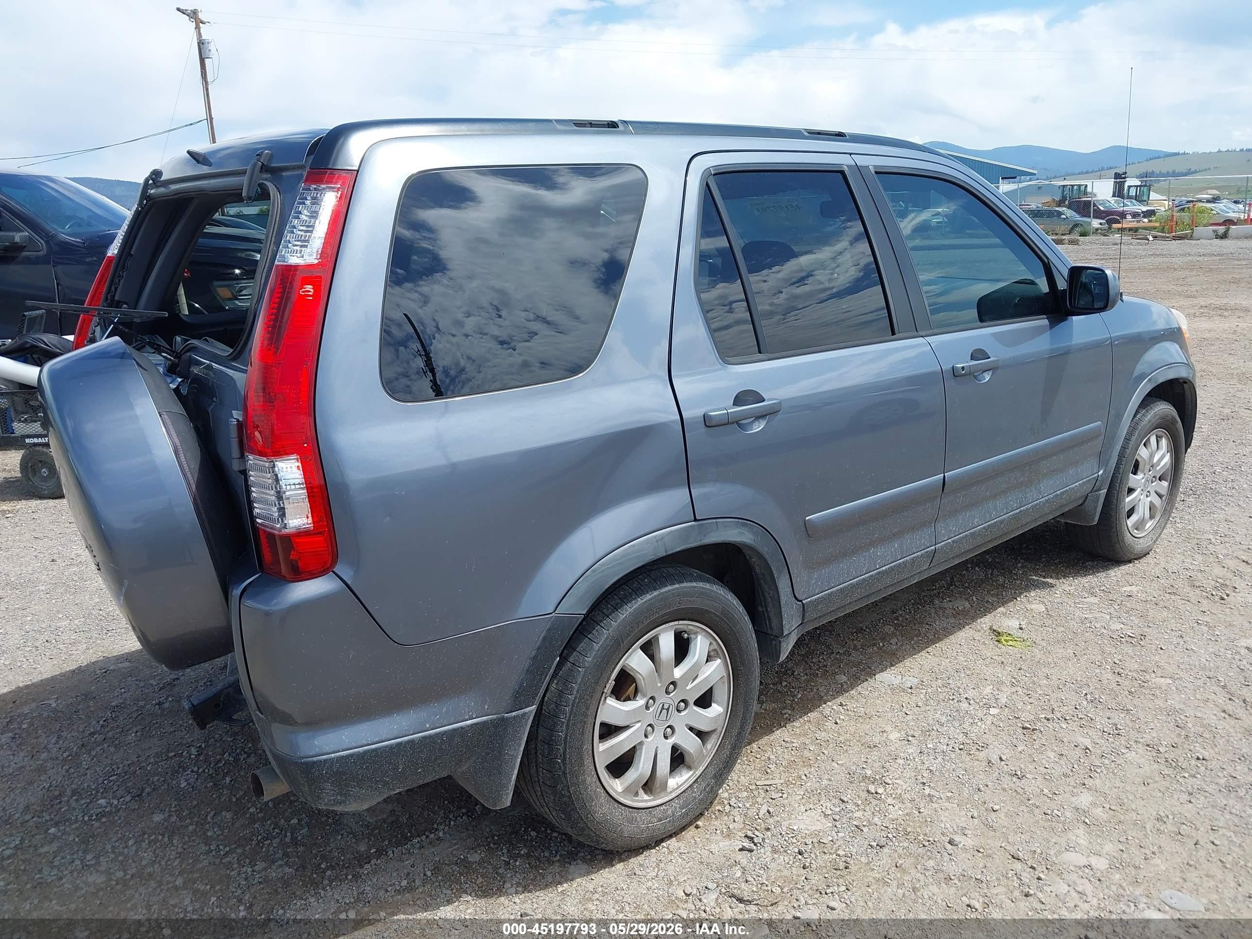 2006 Honda Cr-v Se Blue vin: JHLRD78996C014075