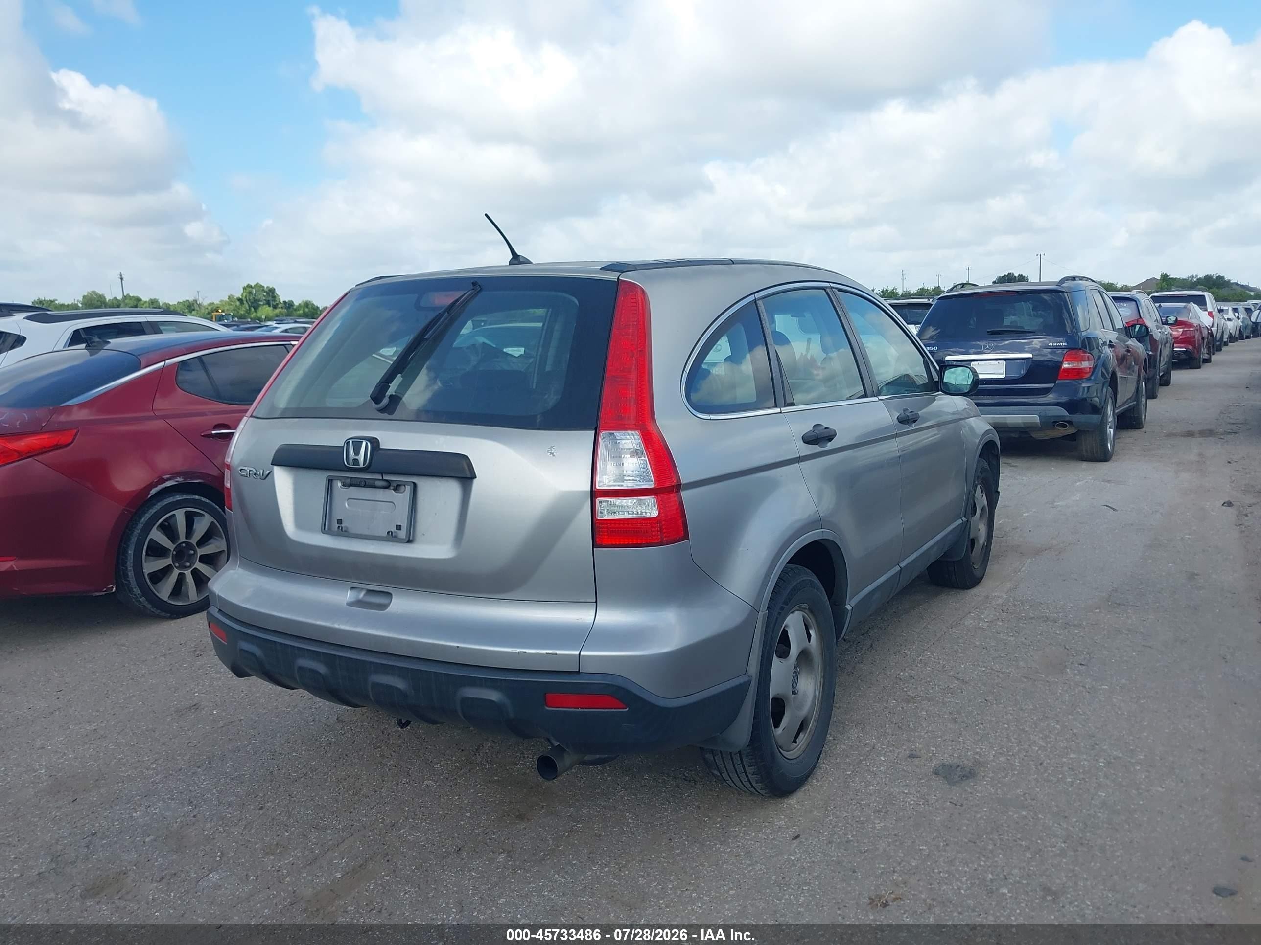 2007 Honda Cr-v Lx Silver vin: JHLRE38307C008510