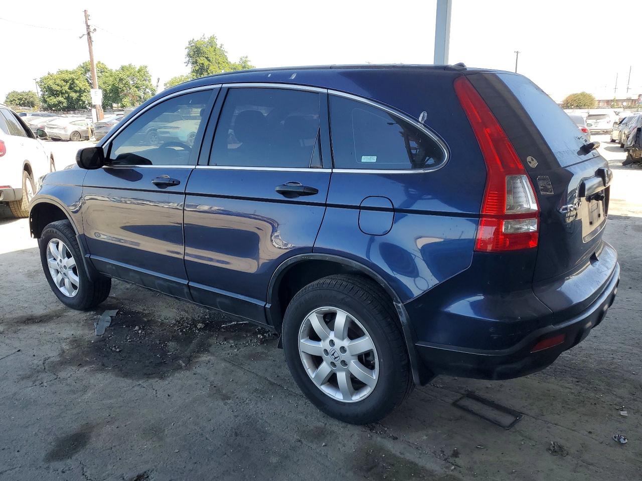 2008 Honda Cr-v Lx Blue vin: JHLRE38308C027818