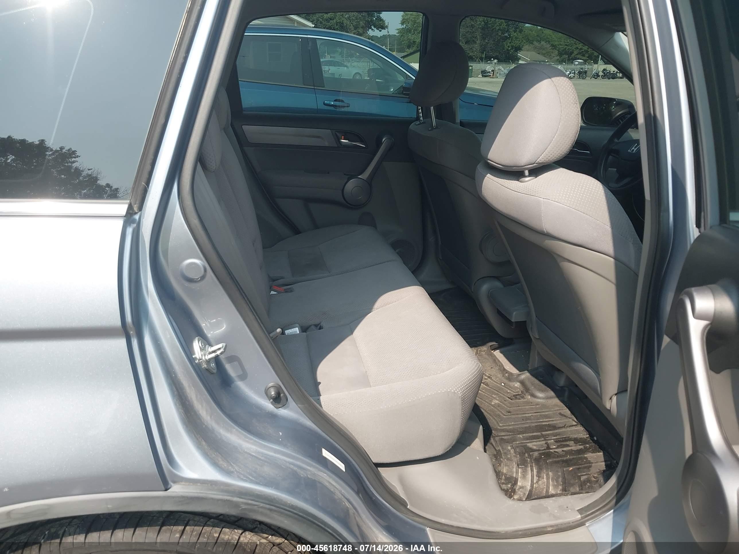 2008 Honda Cr-v Lx Blue vin: JHLRE38308C030637