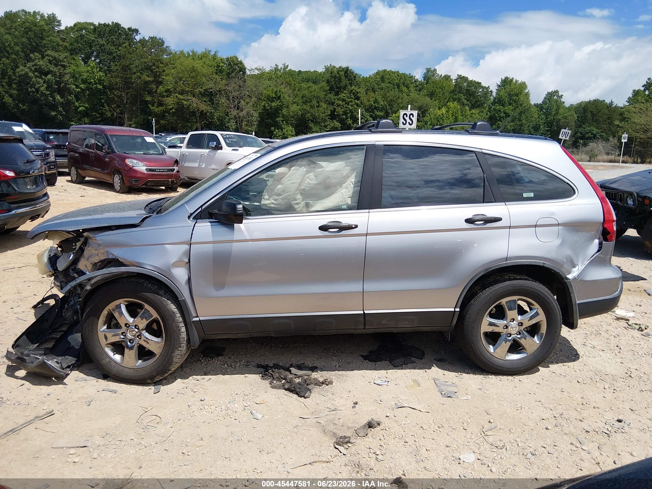 2007 Honda Cr-v Lx Silver vin: JHLRE38317C014283