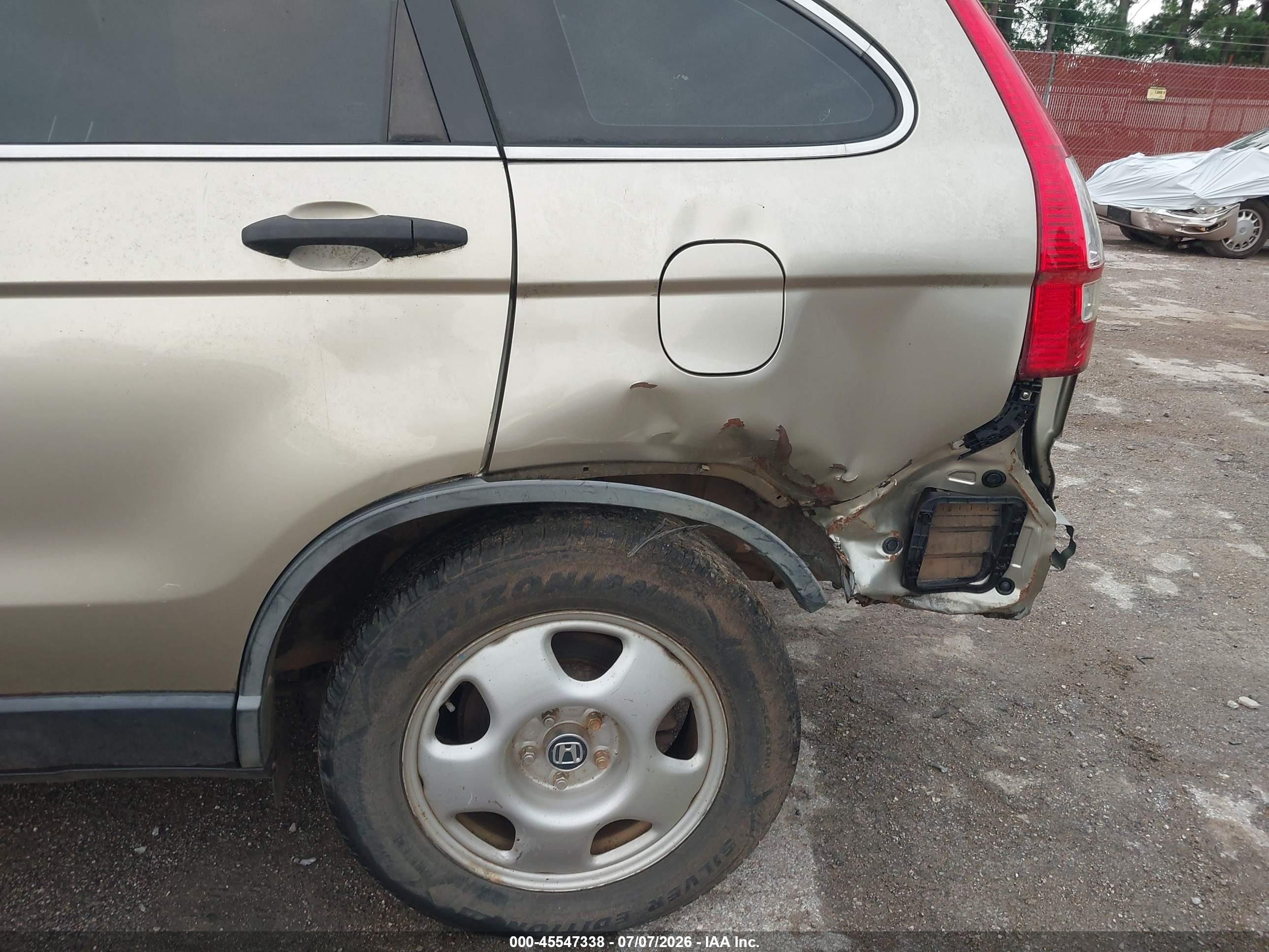 2007 Honda Cr-v Lx Gold vin: JHLRE38317C017538