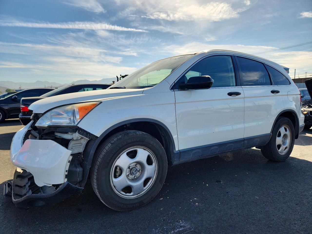 2007 Honda Cr-v Lx White vin: JHLRE38317C065802