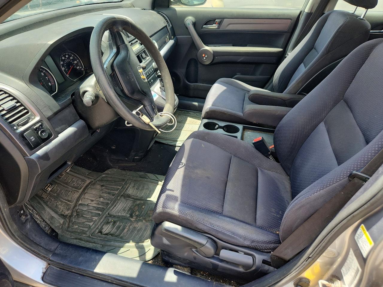 2008 Honda Cr-v Lx Silver vin: JHLRE38318C034504