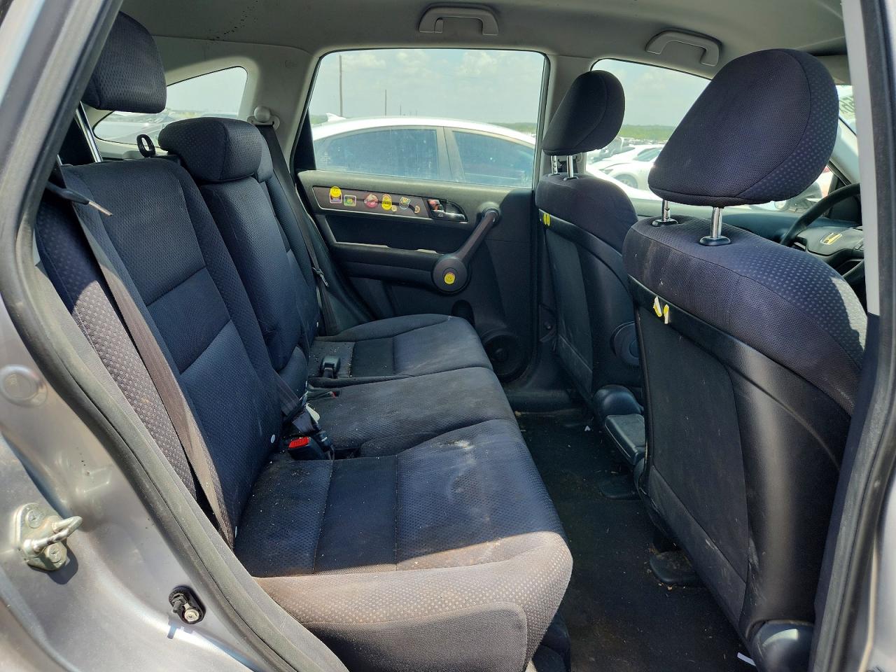 2008 Honda Cr-v Lx Silver vin: JHLRE38318C034504