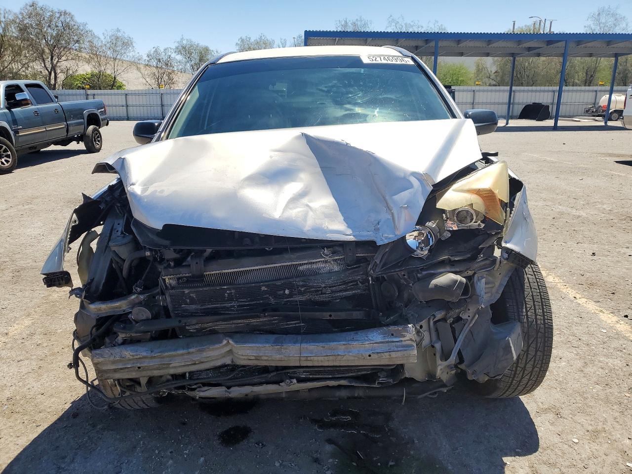 2008 Honda Cr-v Lx Silver vin: JHLRE38328C009174
