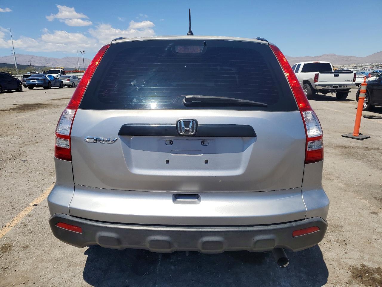 2008 Honda Cr-v Lx Silver vin: JHLRE38328C009174