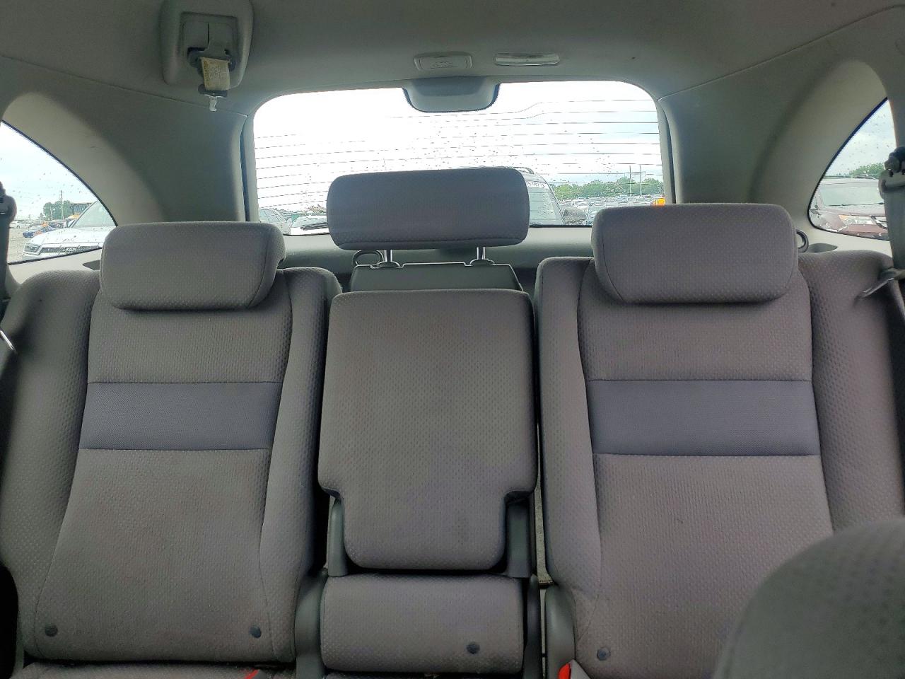 2007 Honda Cr-v Lx White vin: JHLRE38337C036222