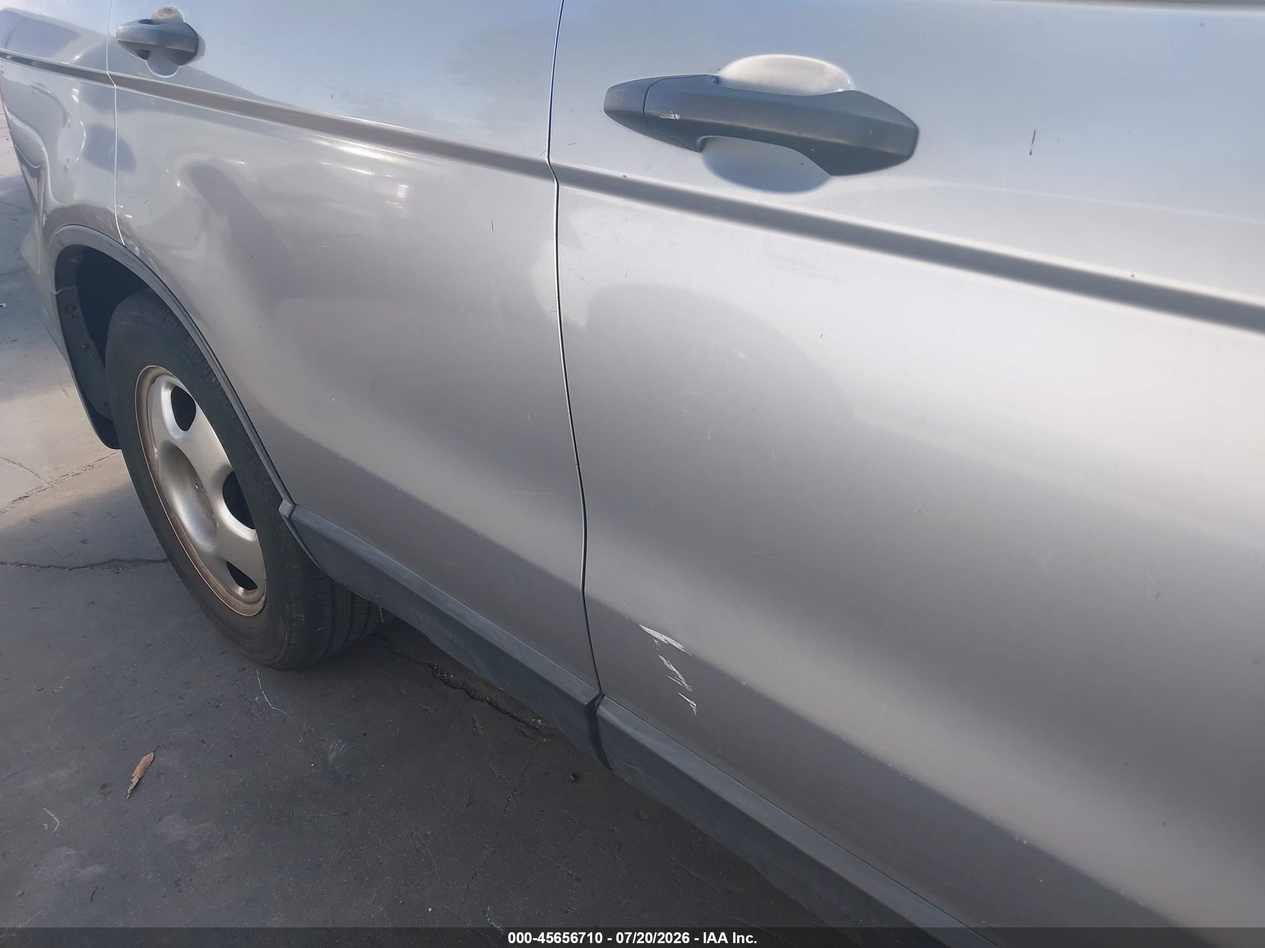 2007 Honda Cr-v Lx Серебряный vin: JHLRE38347C081069