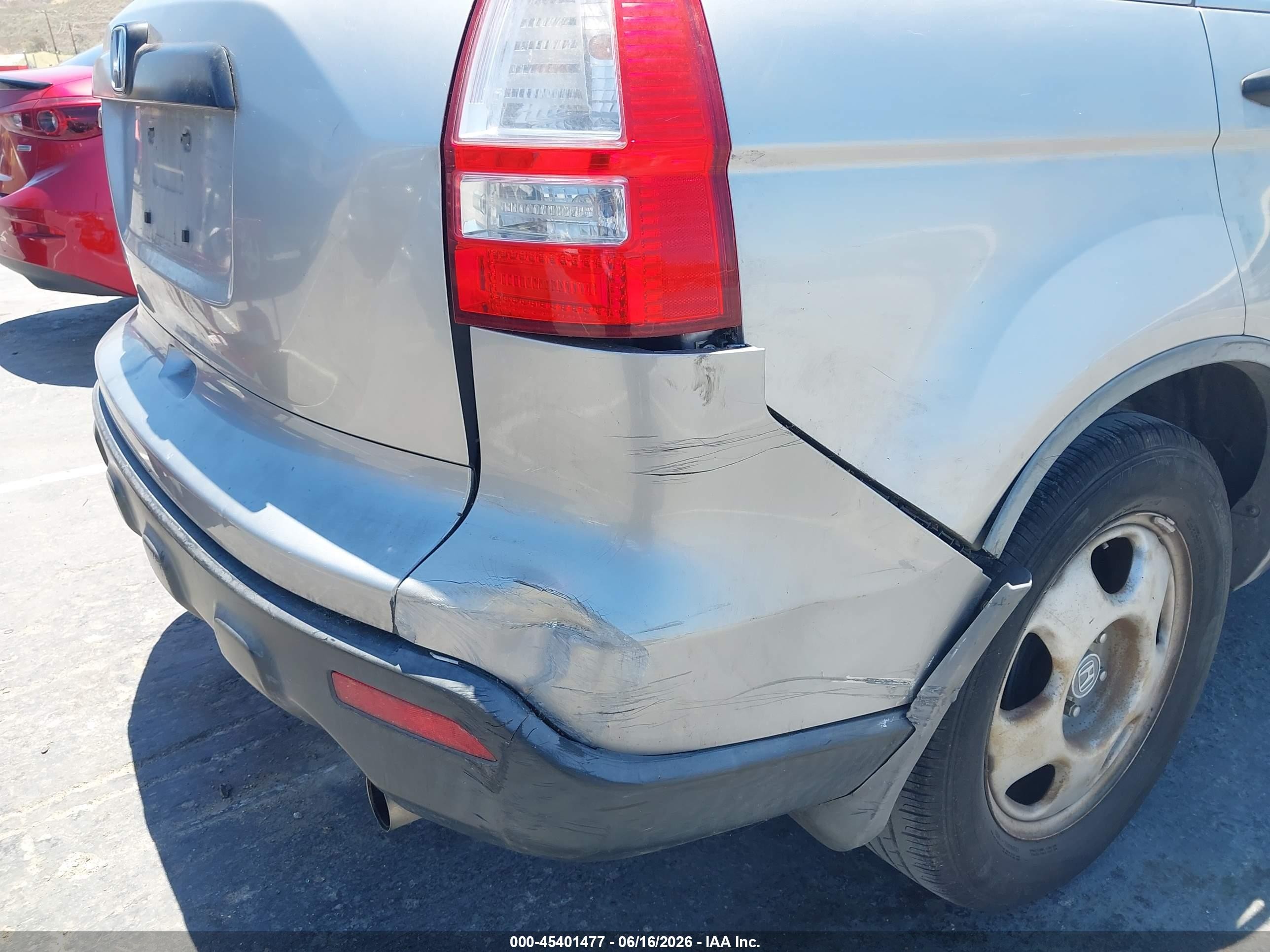 2007 Honda Cr-v Lx Серебряный vin: JHLRE38357C013721