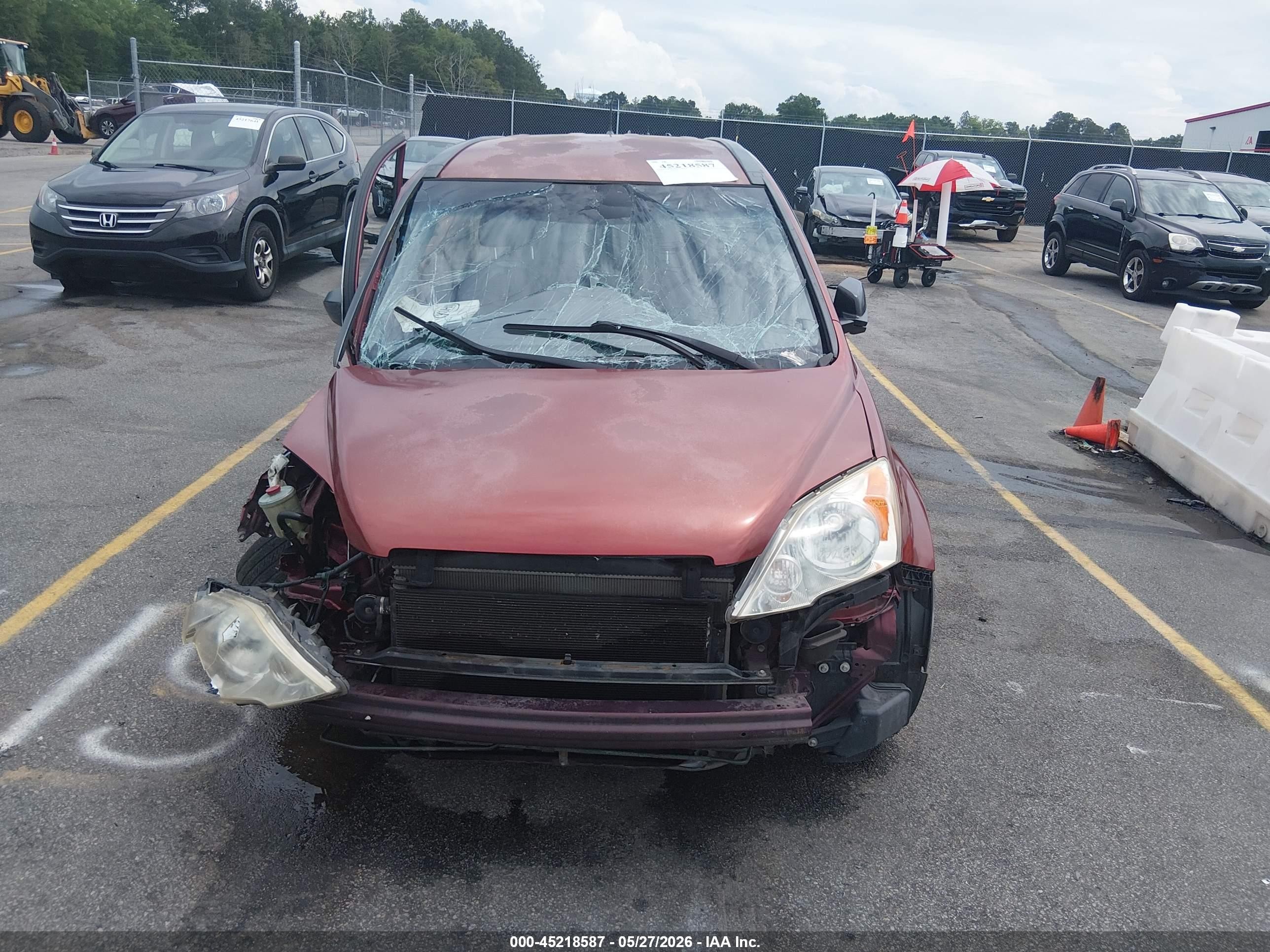 2008 Honda Cr-v Lx Burgundy vin: JHLRE38358C012649