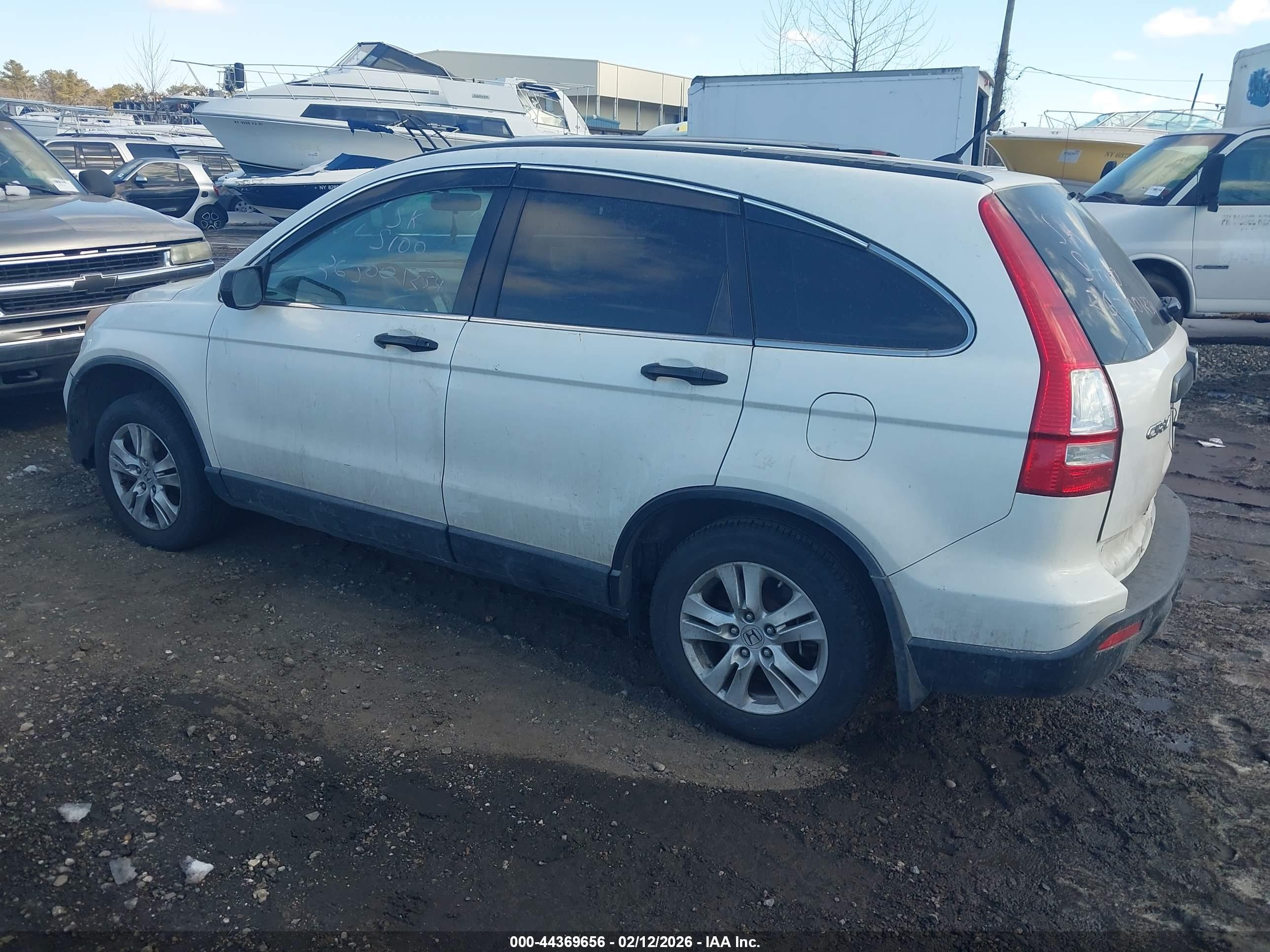 2008 Honda Cr-v Lx White vin: JHLRE38358C041682