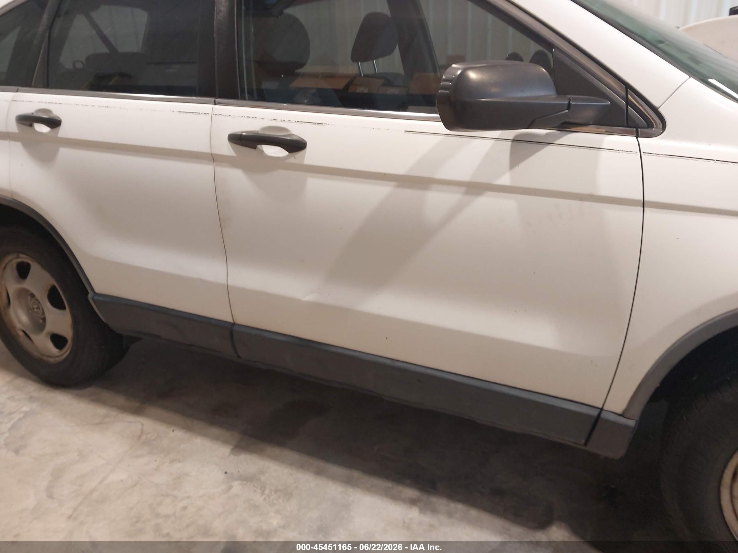 2008 Honda Cr-v Lx White vin: JHLRE38368C016094