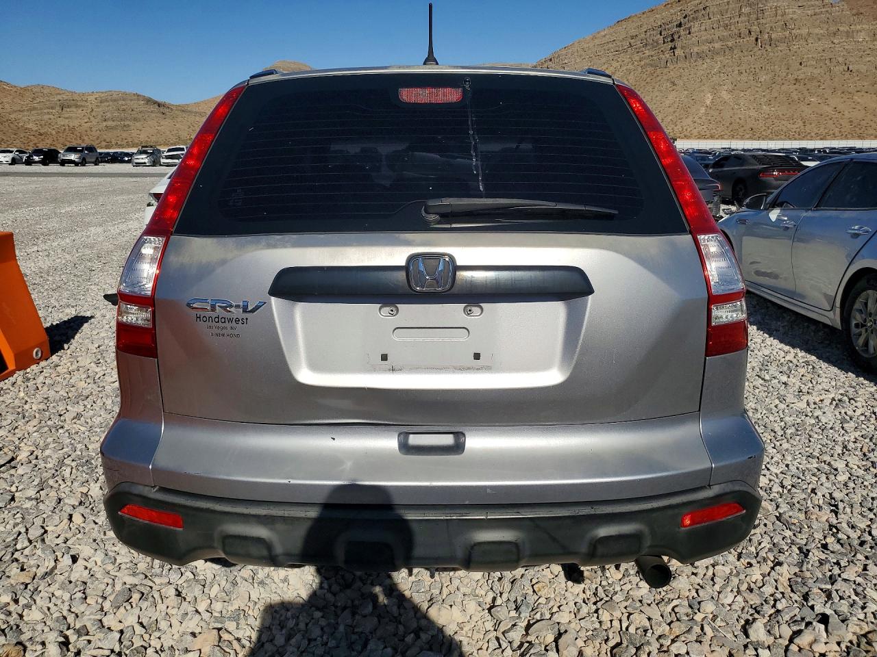 2008 Honda Cr-v Lx Silver vin: JHLRE38368C056739