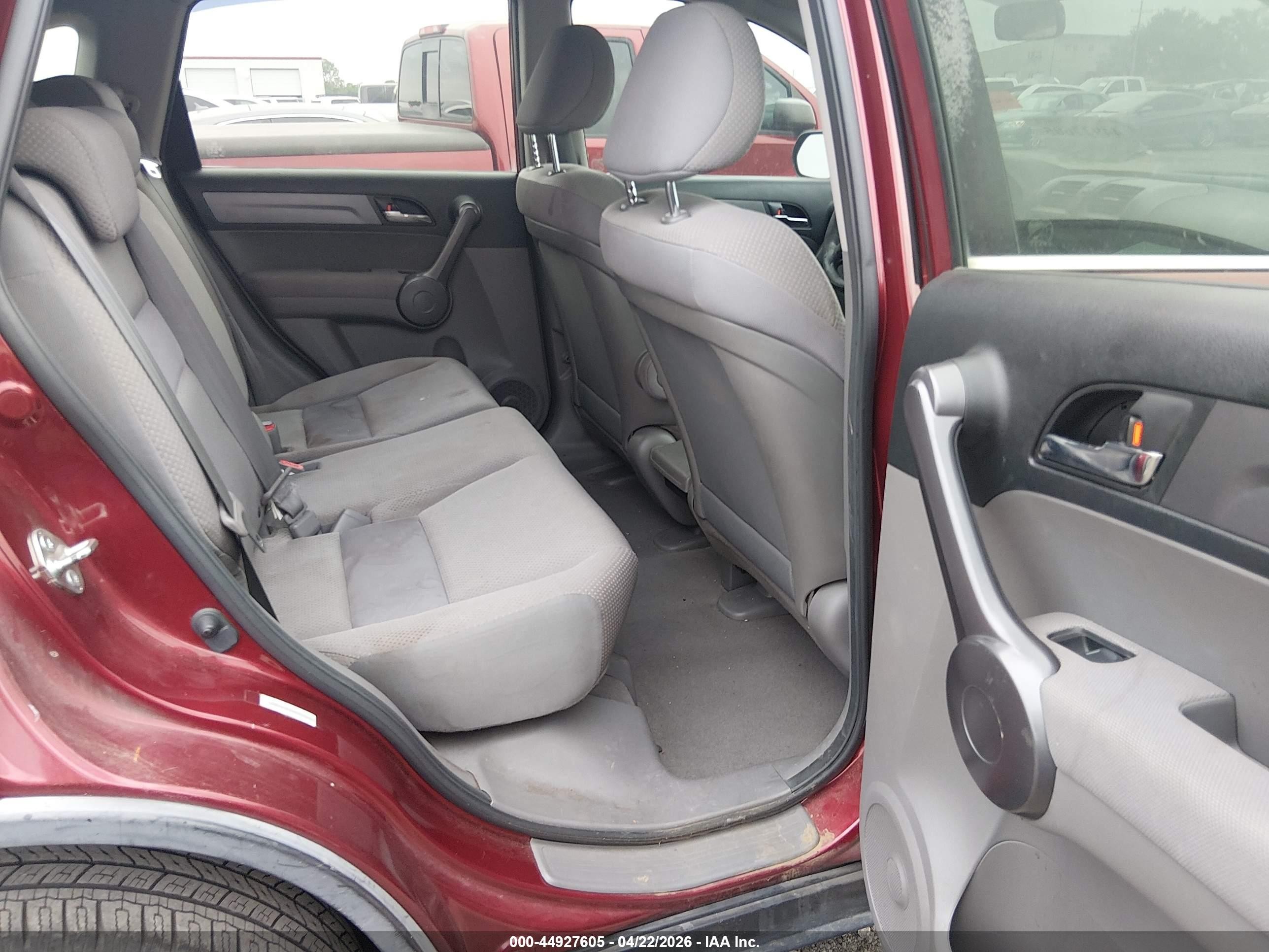 2008 Honda Cr-v Lx Red vin: JHLRE38368C056935