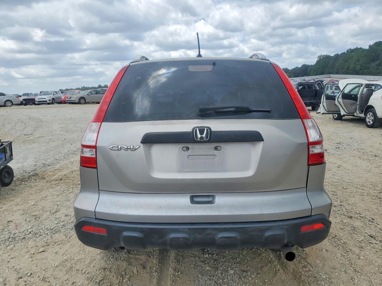 2008 Honda Cr-v Lx Silver vin: JHLRE38378C048939