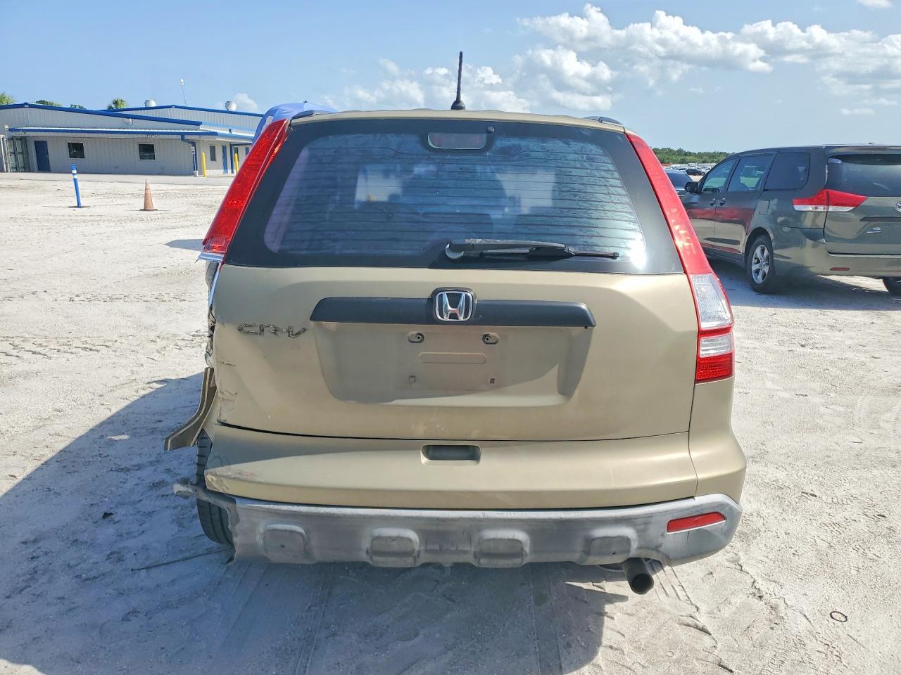 2007 Honda Cr-v Lx Gold vin: JHLRE38397C009817
