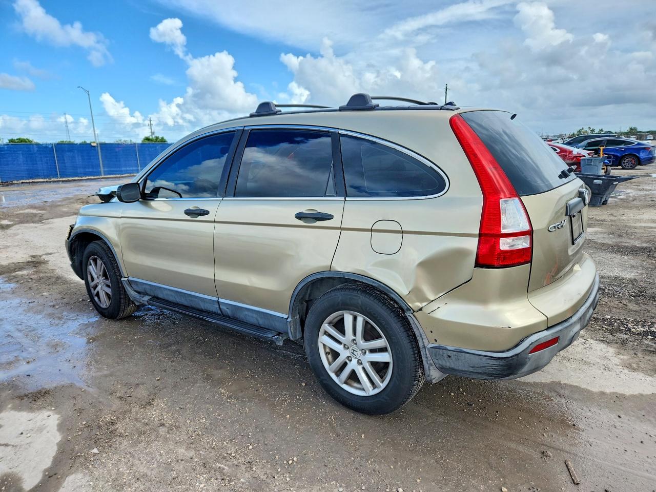 2007 Honda Cr-v Lx Gold vin: JHLRE38397C013057