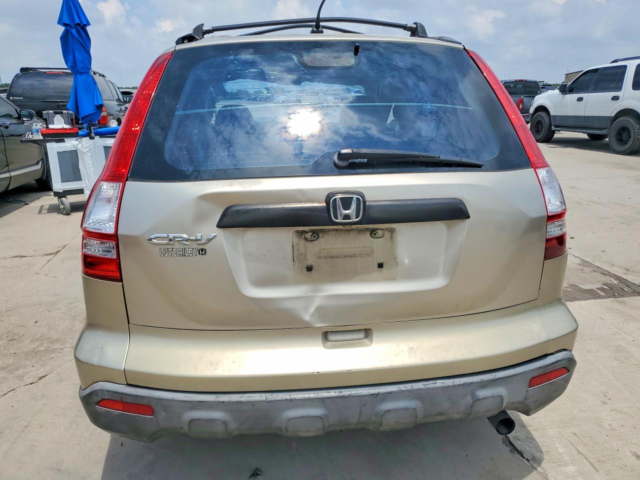 2007 Honda Cr-v Lx Золотой vin: JHLRE38397C078023
