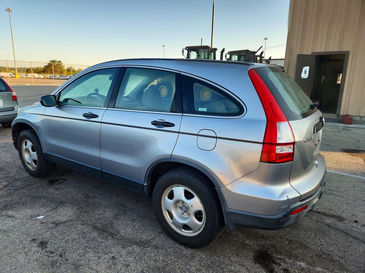2008 Honda Cr-v Lx Silver vin: JHLRE38398C058498
