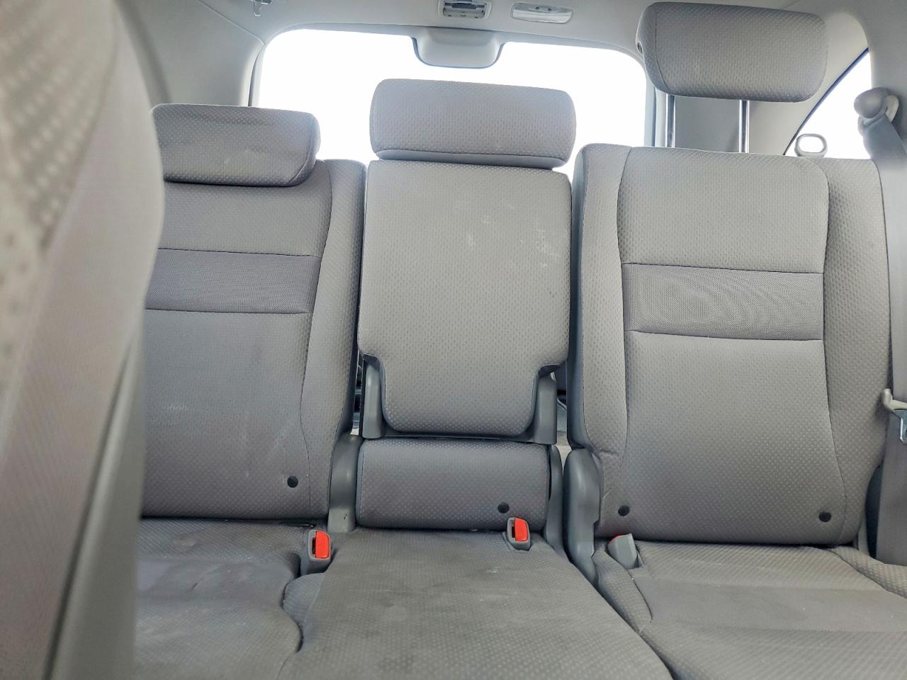 2009 Honda Cr-v Lx White vin: JHLRE383X9C010073