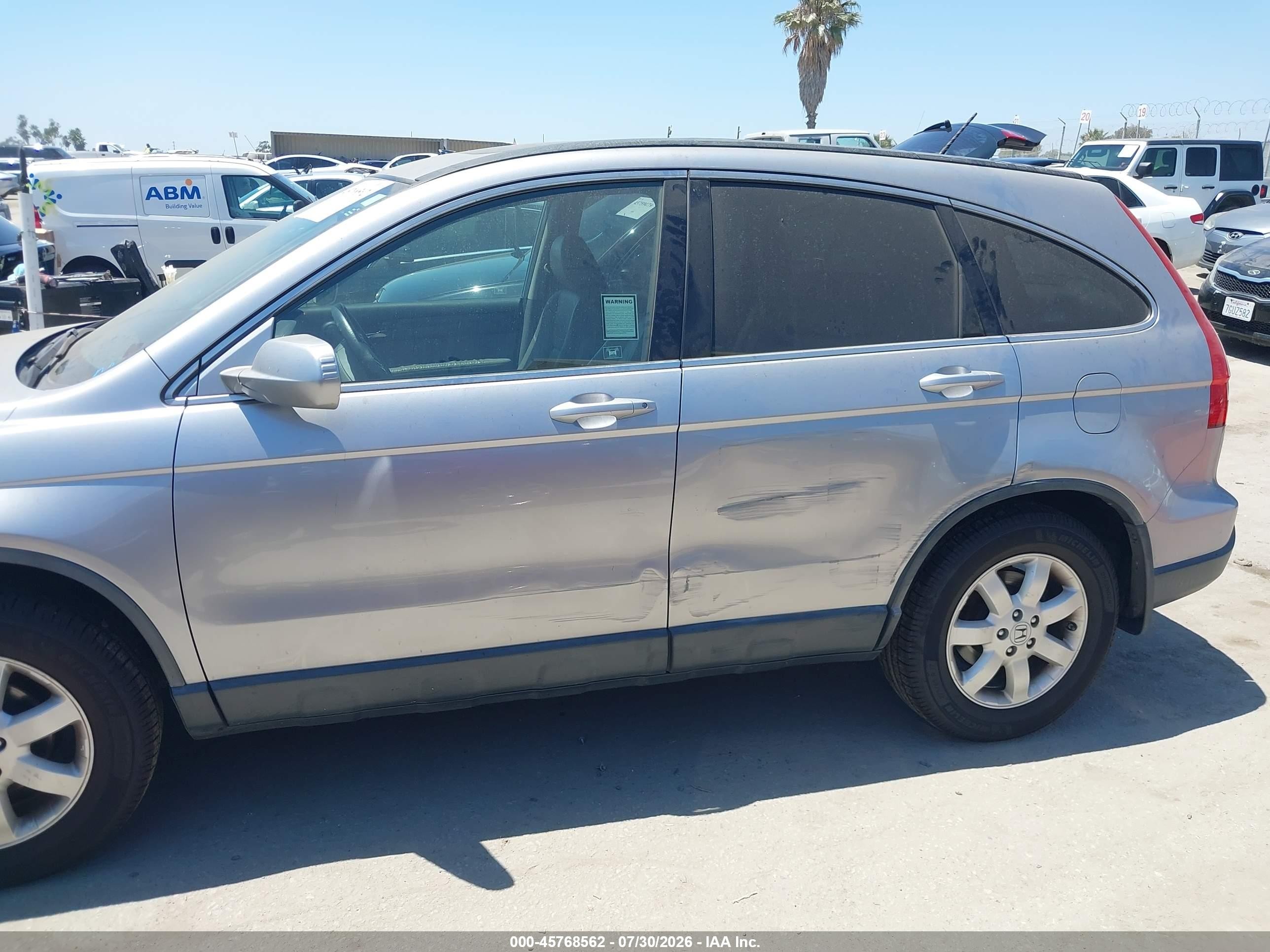 2008 Honda Cr-v Ex-l Silver vin: JHLRE38718C028561
