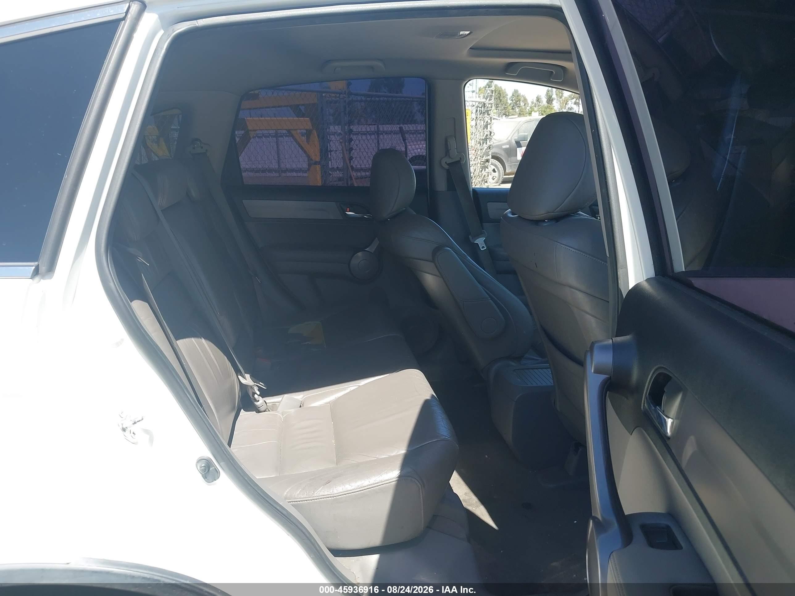 2008 Honda Cr-v Ex-l White vin: JHLRE38778C042884