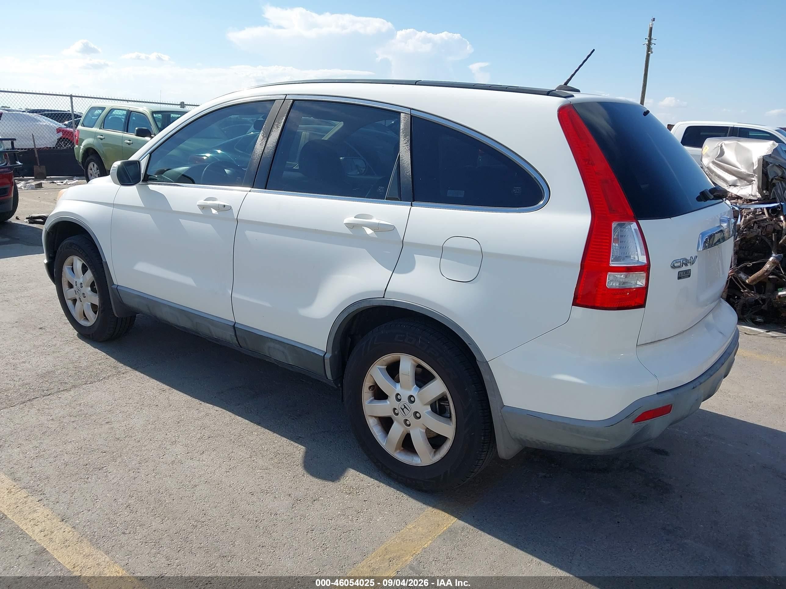 2007 Honda Cr-v Ex-l White vin: JHLRE387X7C053148