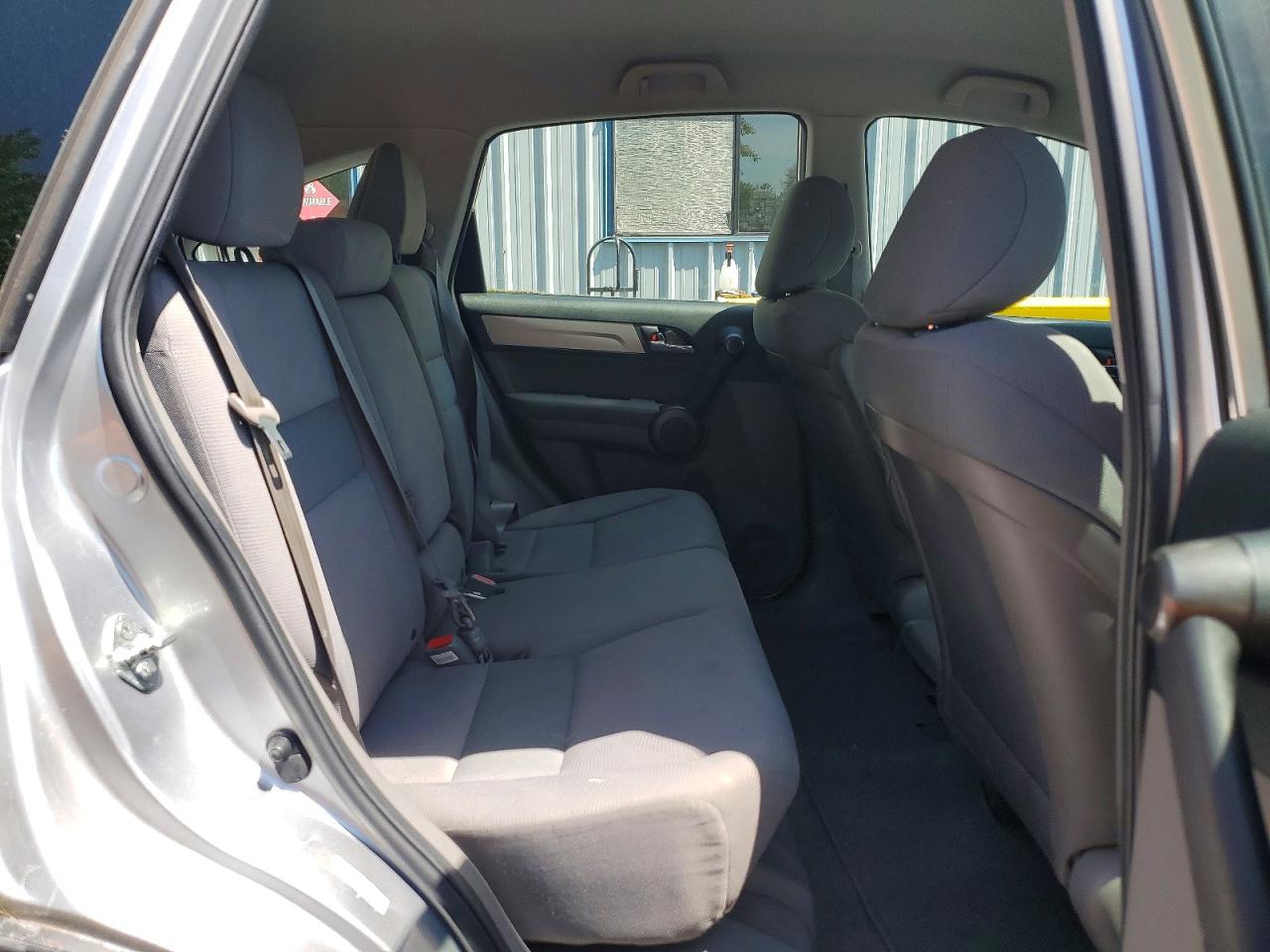 2010 Honda Cr-v Lx Silver vin: JHLRE3H39AC004589