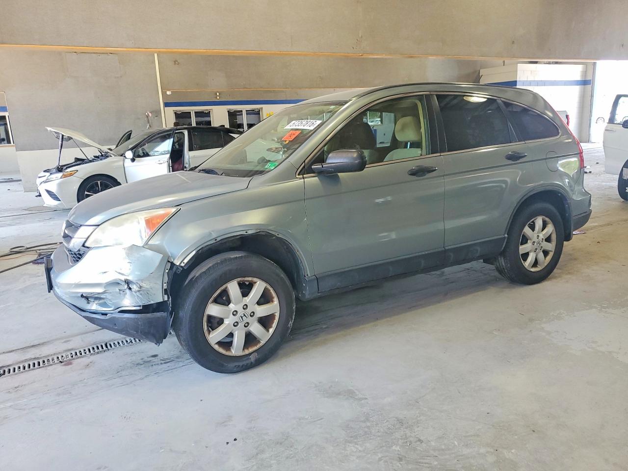 2011 Honda Crv Awd Silver vin: JHLRE3H47BC004777