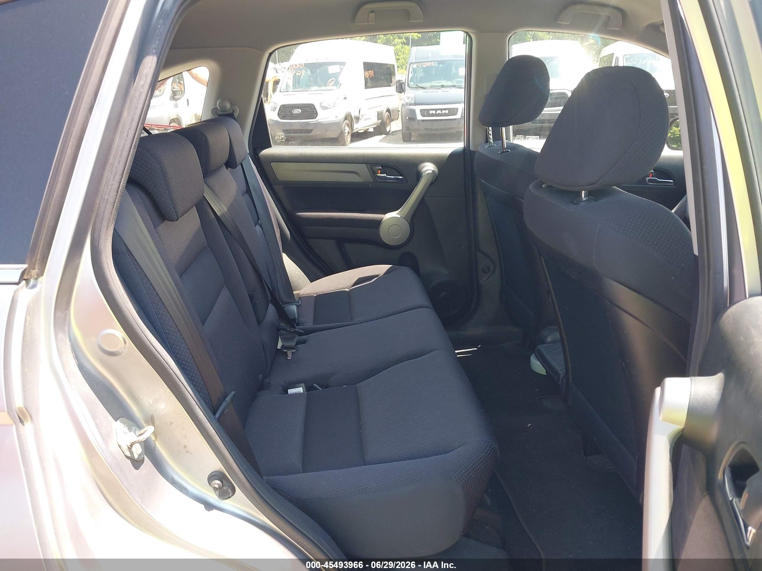 2007 Honda Cr-v Lx Silver vin: JHLRE48307C071435
