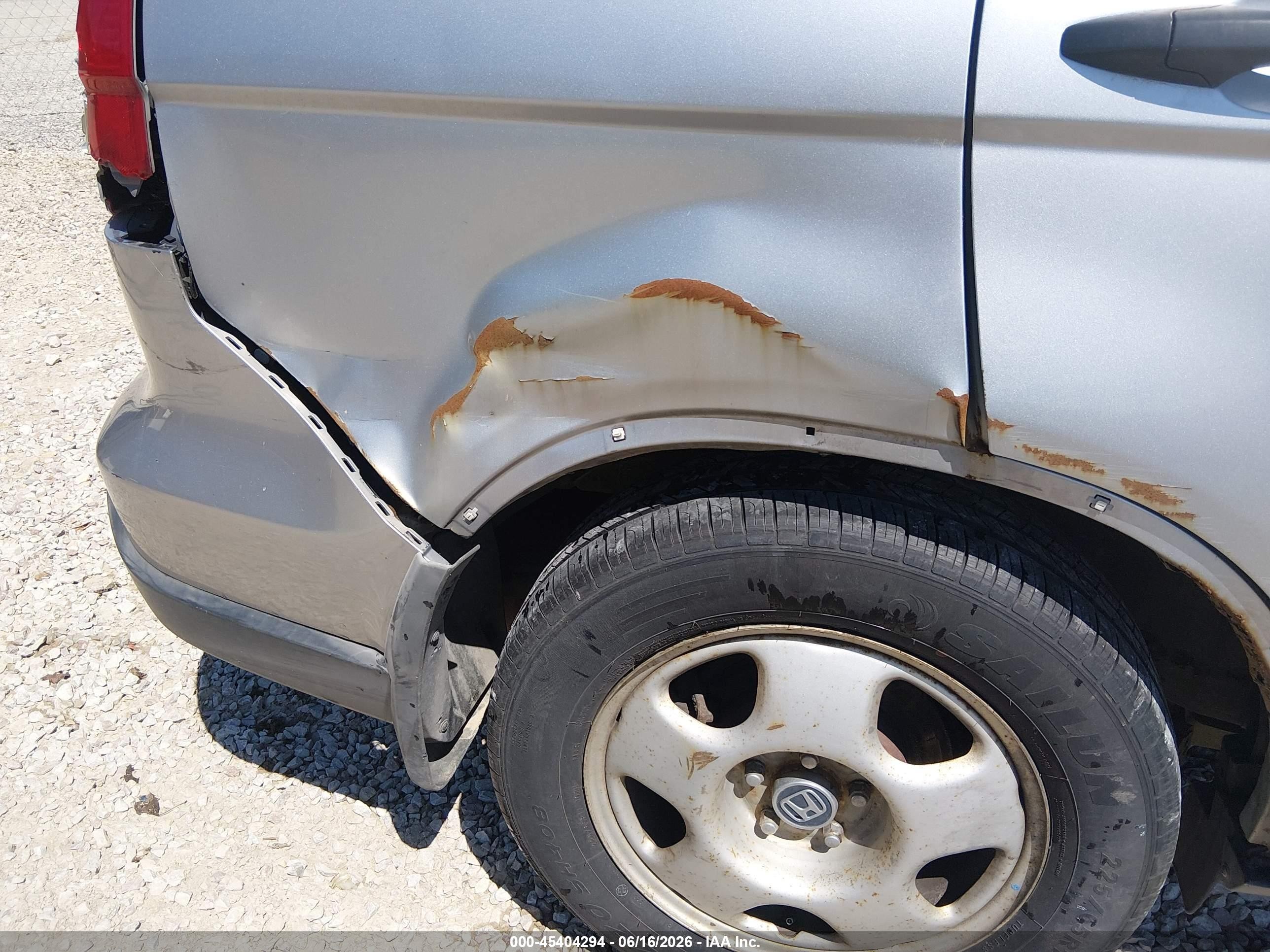 2007 Honda Cr-v Lx Серебряный vin: JHLRE48317C037567