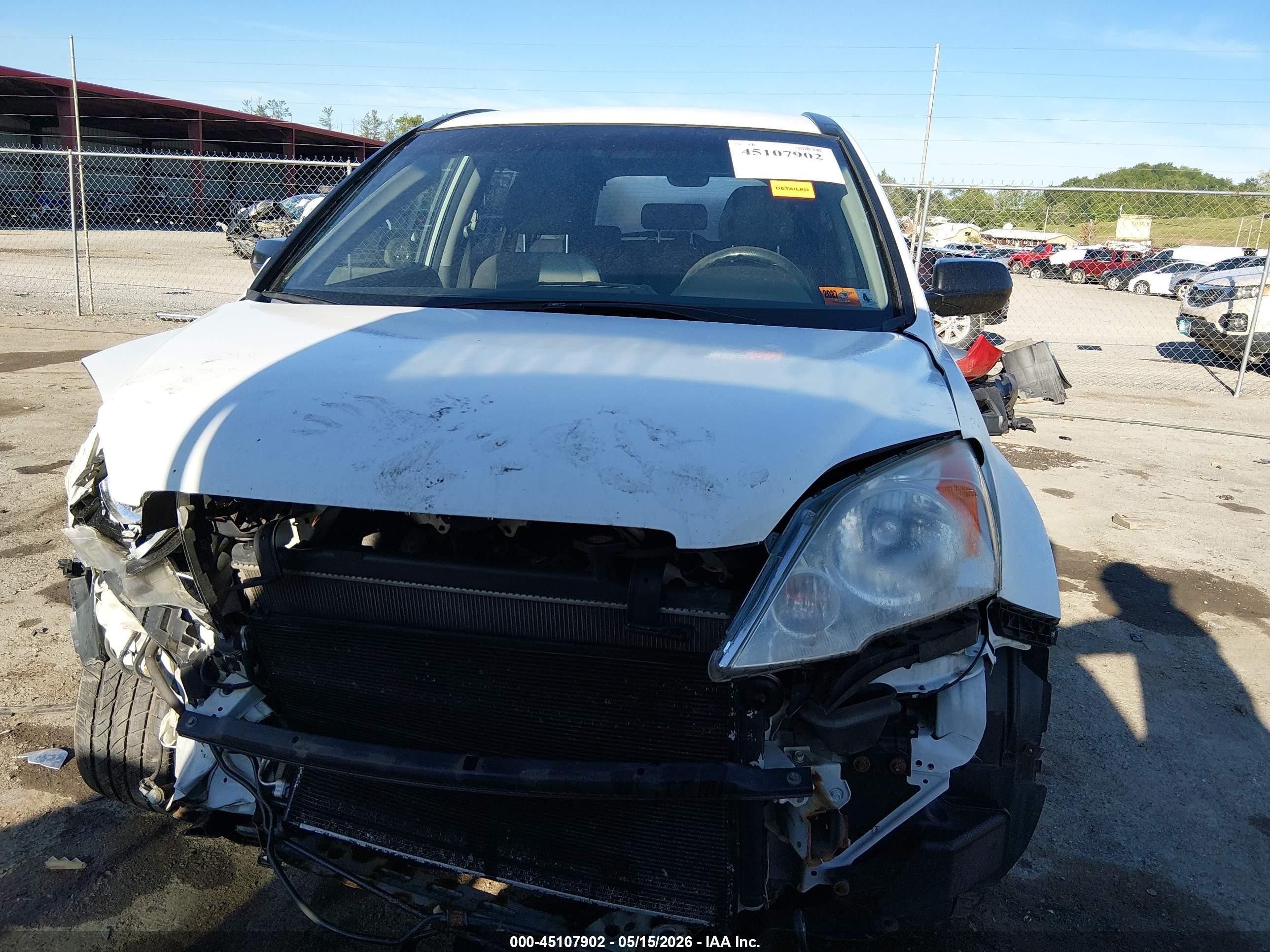 2008 Honda Cr-v Lx White vin: JHLRE48328C029205
