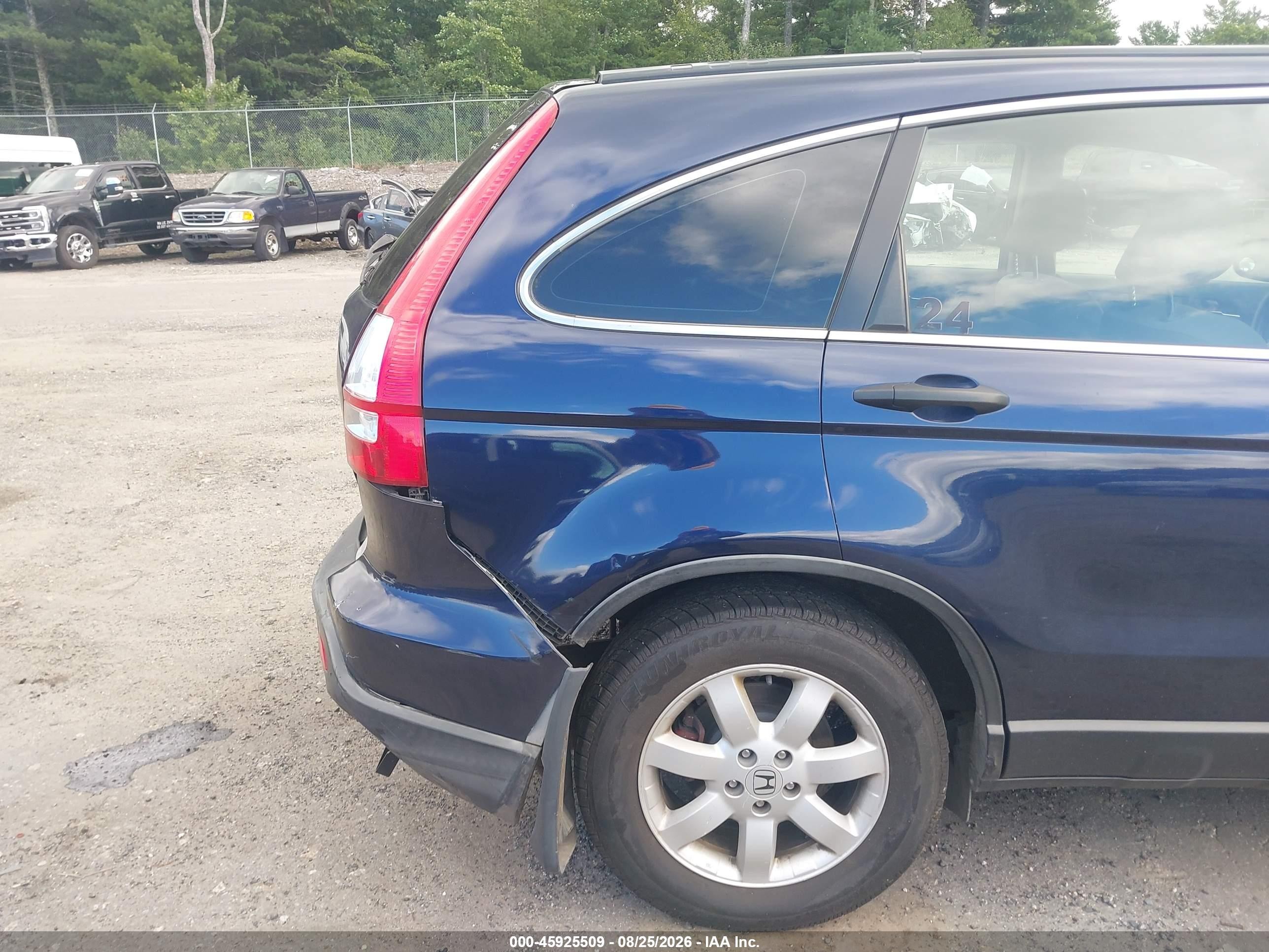 2009 Honda Cr-v Lx Blue vin: JHLRE48329C014690