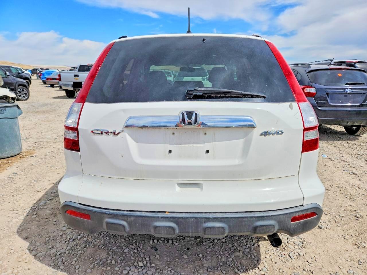2009 Honda Cr-v Lx White vin: JHLRE48329C015029