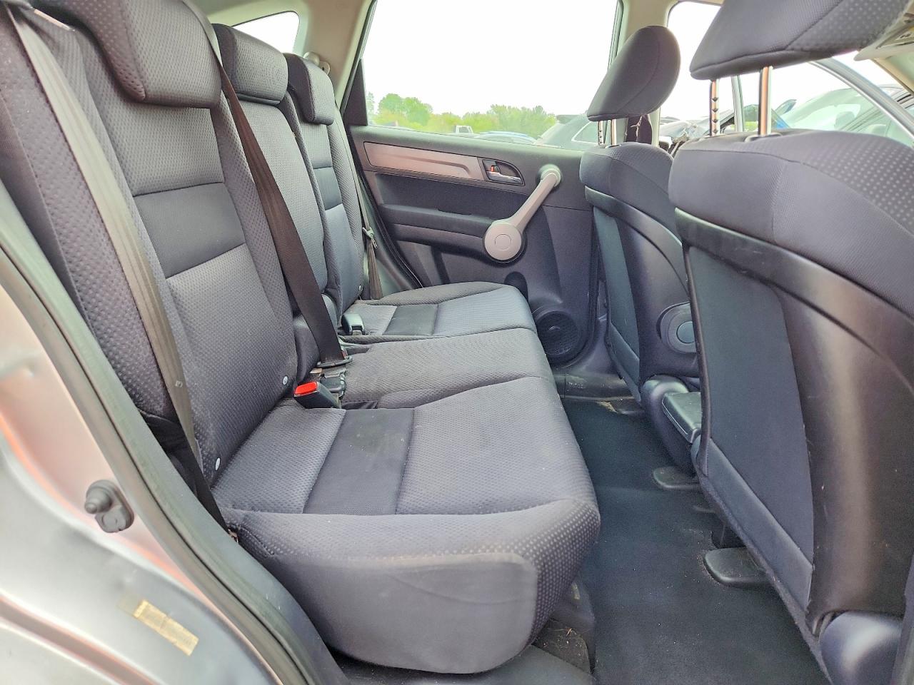 2007 Honda Cr-v Lx Silver vin: JHLRE48337C046447