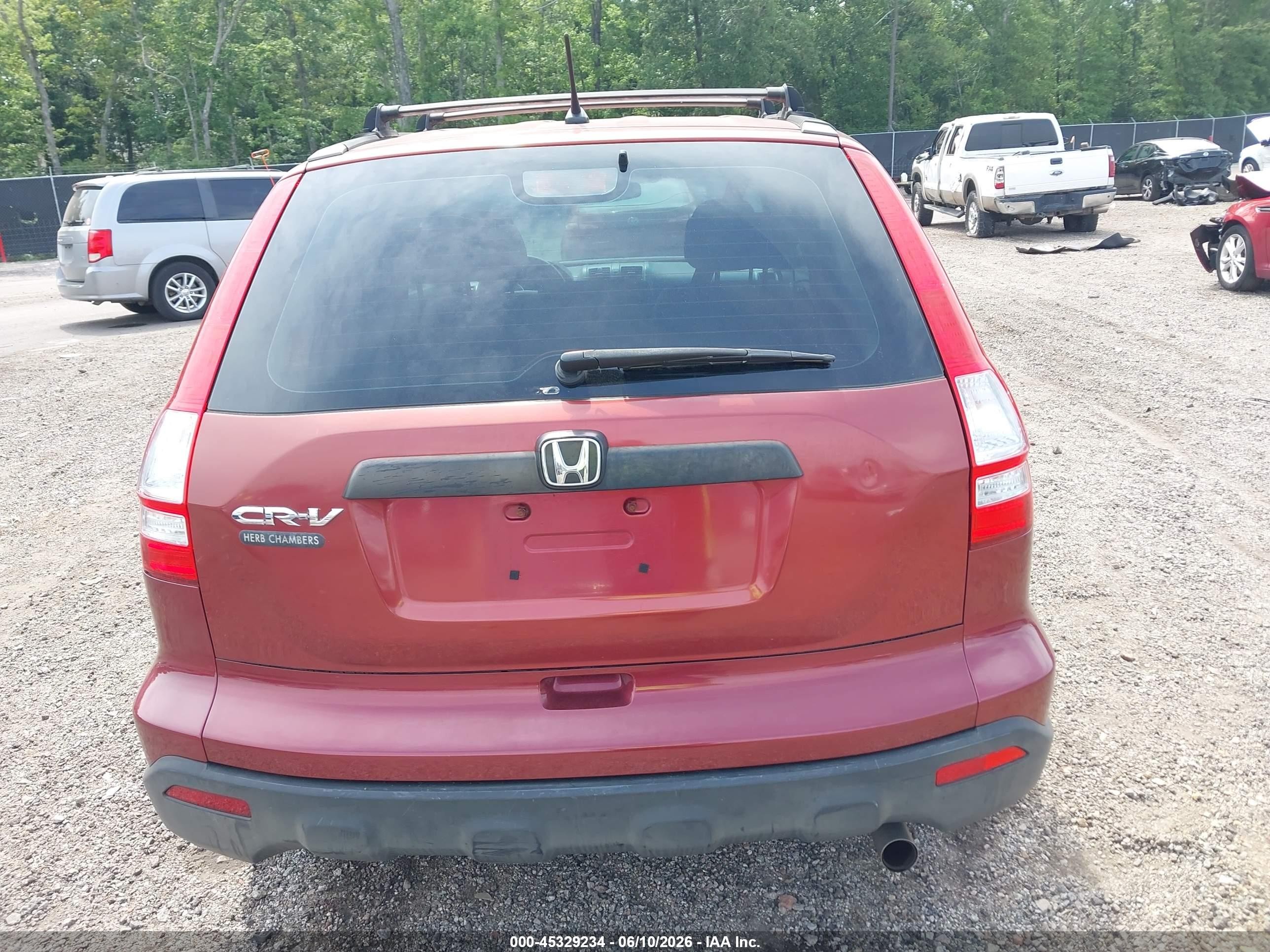 2008 Honda Cr-v Lx Красный vin: JHLRE48338C056848