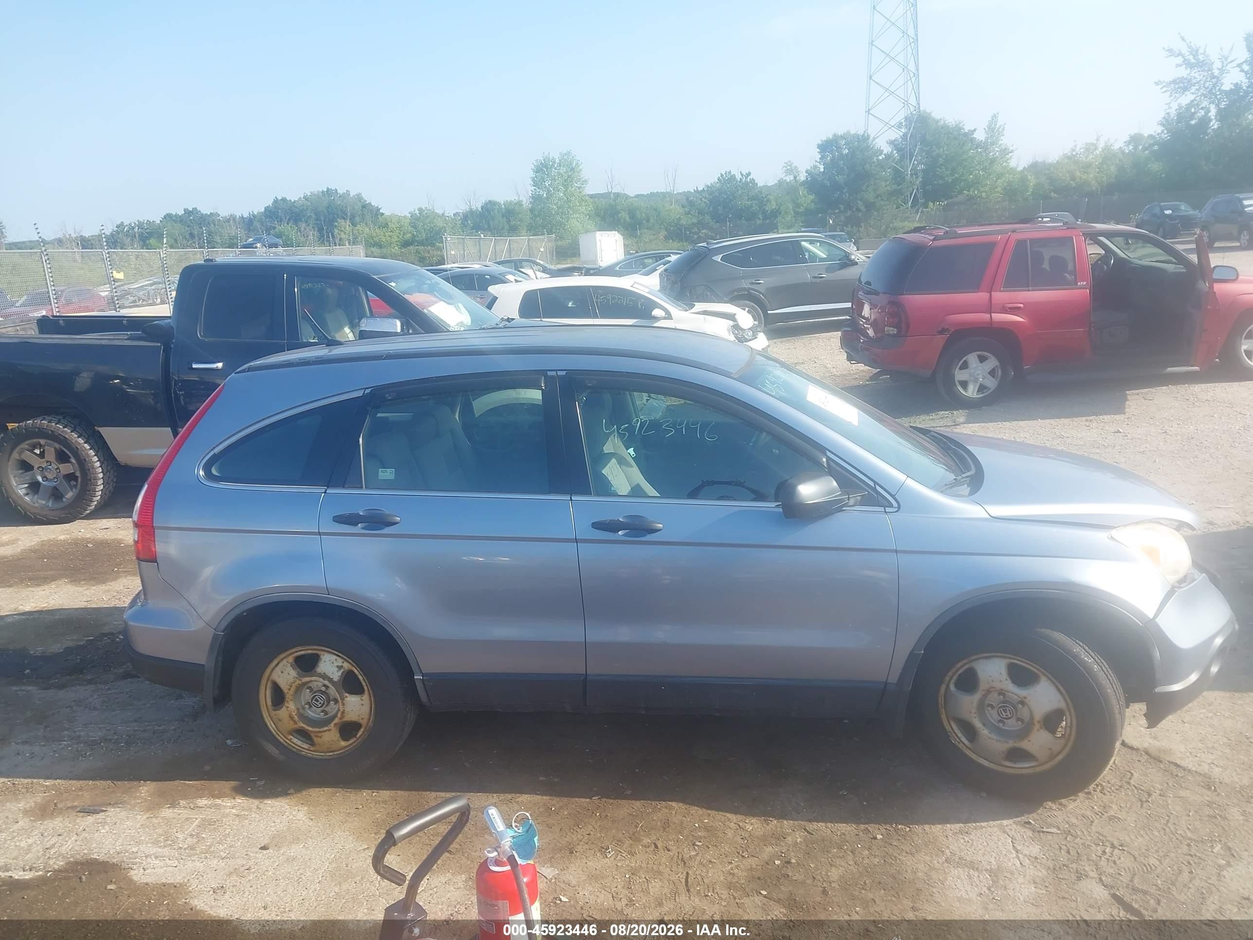 2007 Honda Cr-v Lx Silver vin: JHLRE48357C005897