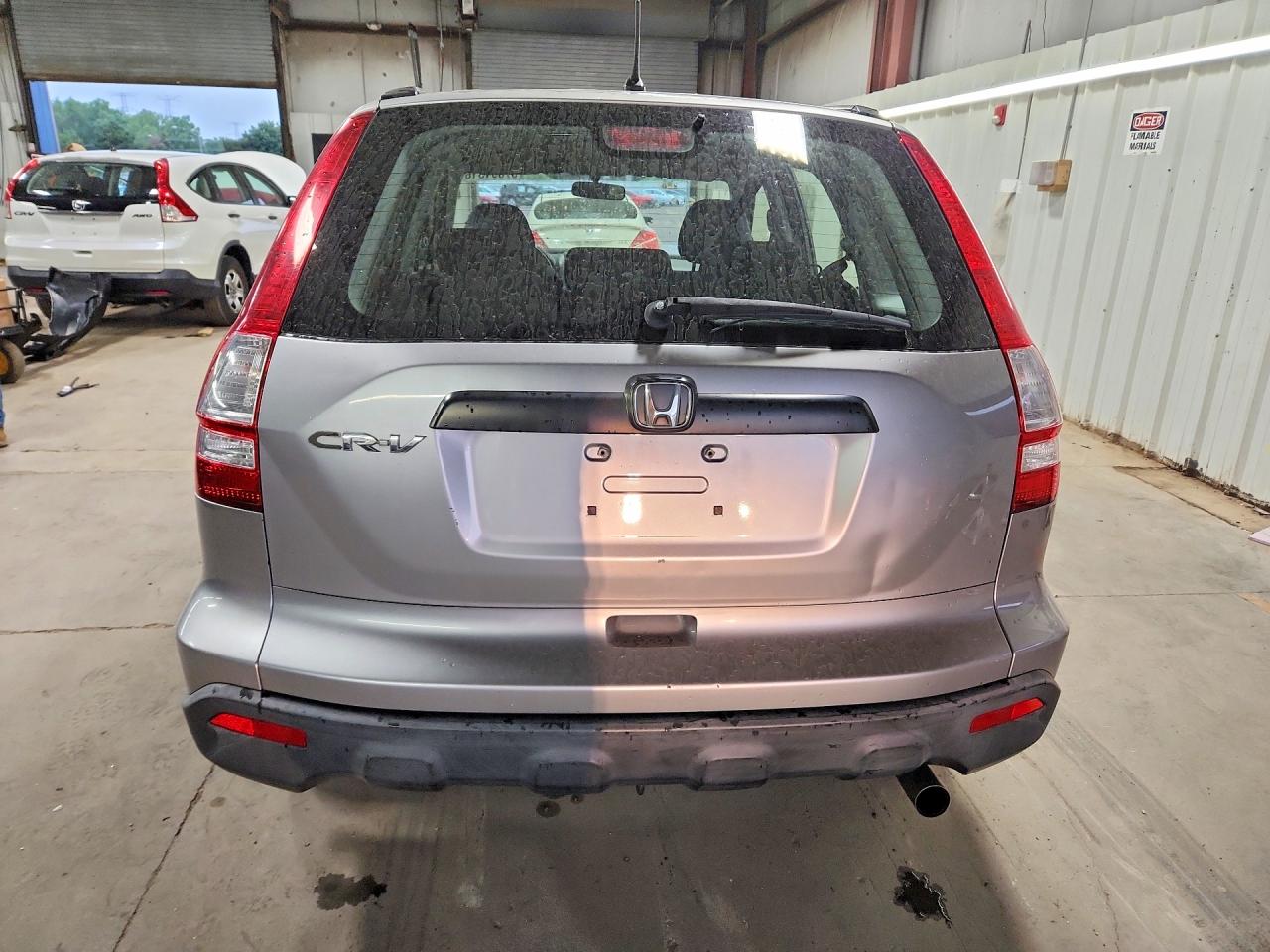 2008 Honda Cr-v Lx Silver vin: JHLRE48368C056326