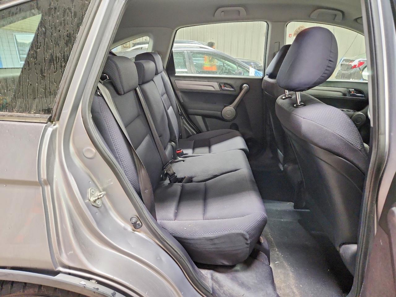 2008 Honda Cr-v Lx Silver vin: JHLRE48368C056326