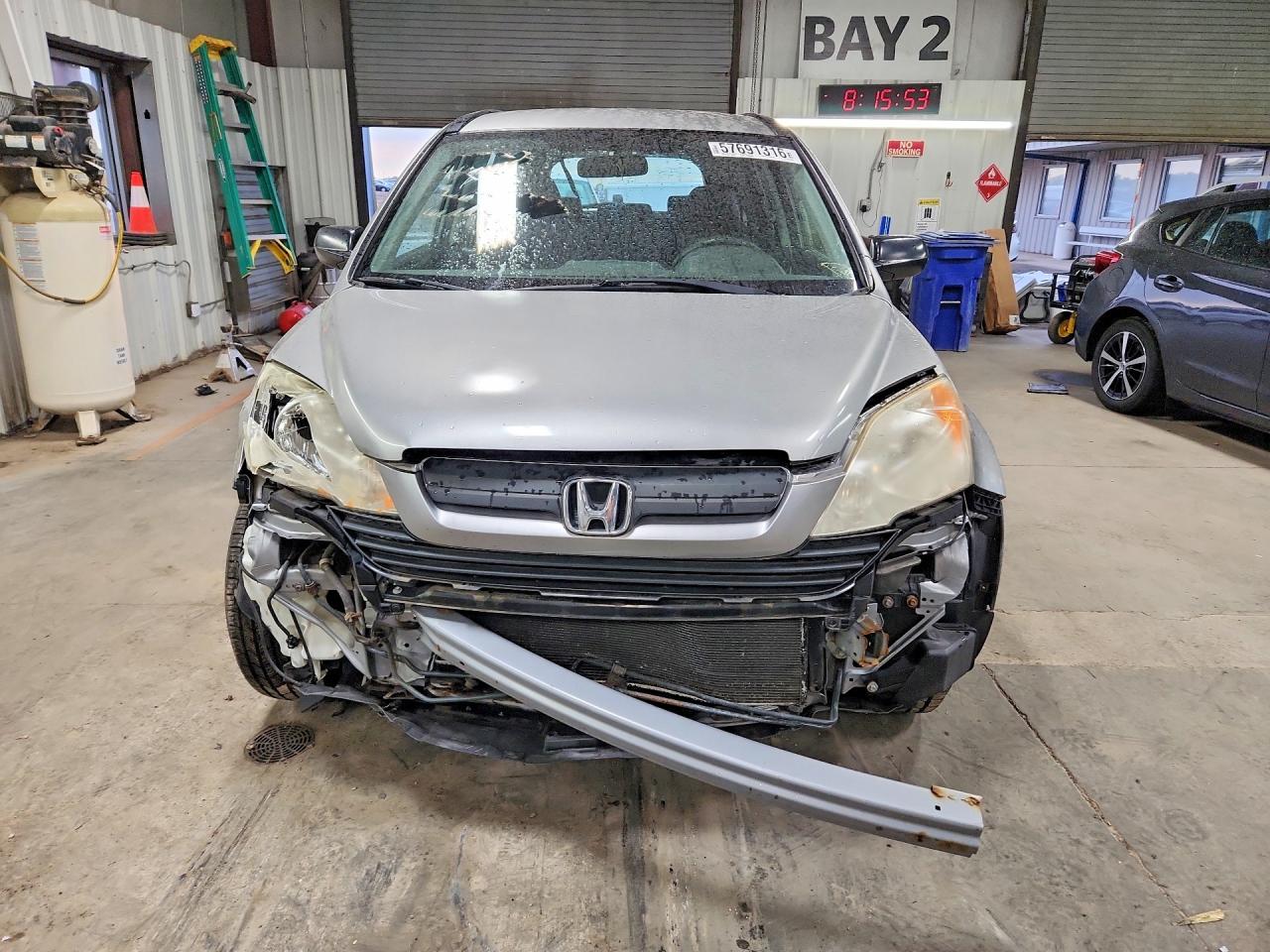 2008 Honda Cr-v Lx Silver vin: JHLRE48368C056326