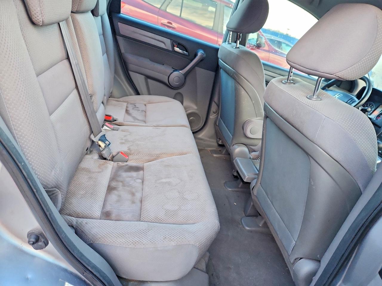2008 Honda Cr-v Lx Серебряный vin: JHLRE48398C068020
